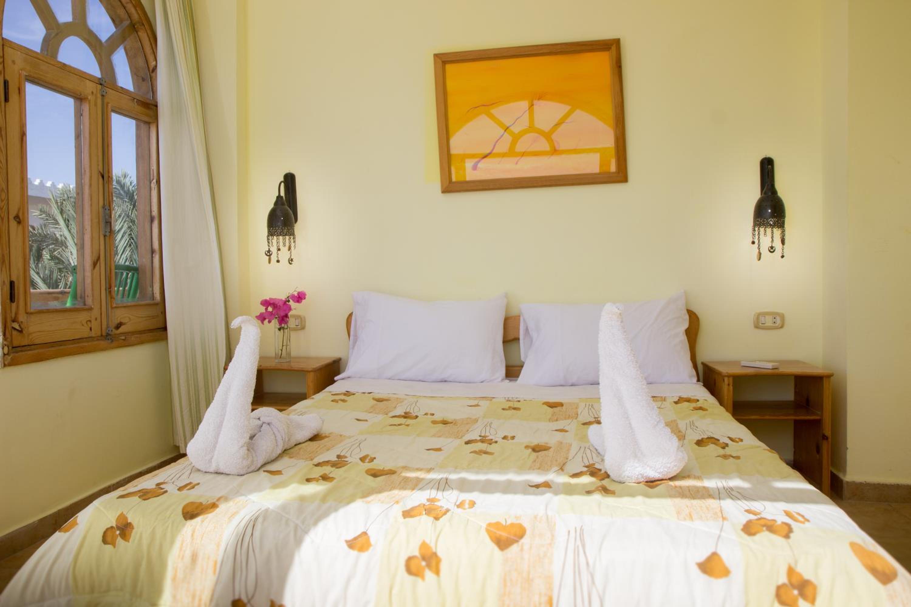 Shams Hotel & Dive Centre