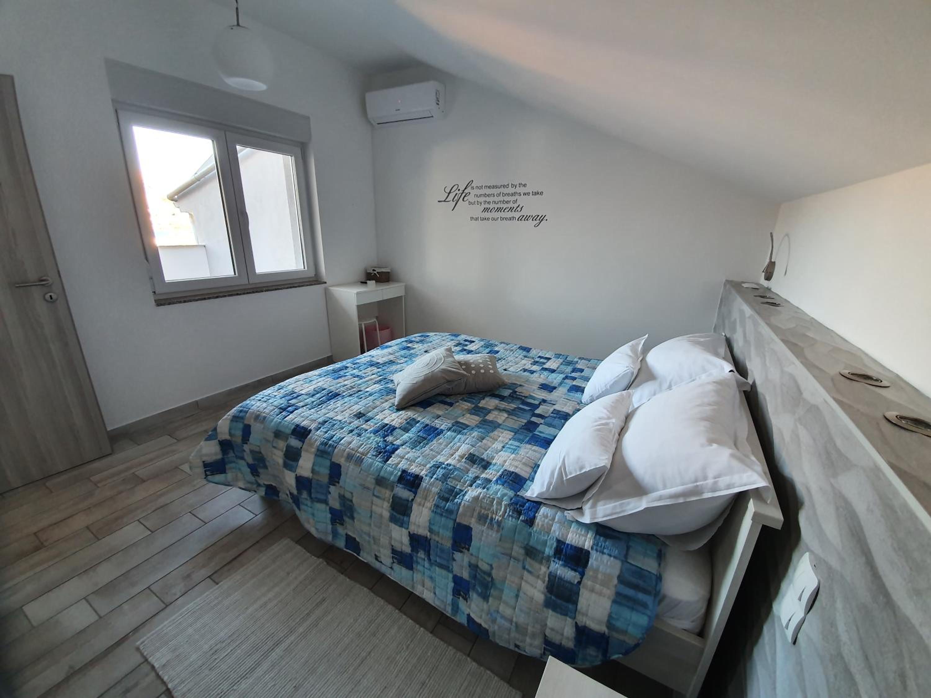 Apartment Villa Franci Pag with heating and open all year