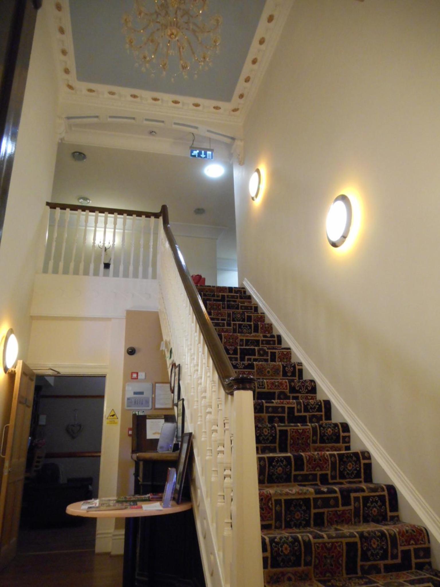 High Tor Hotel