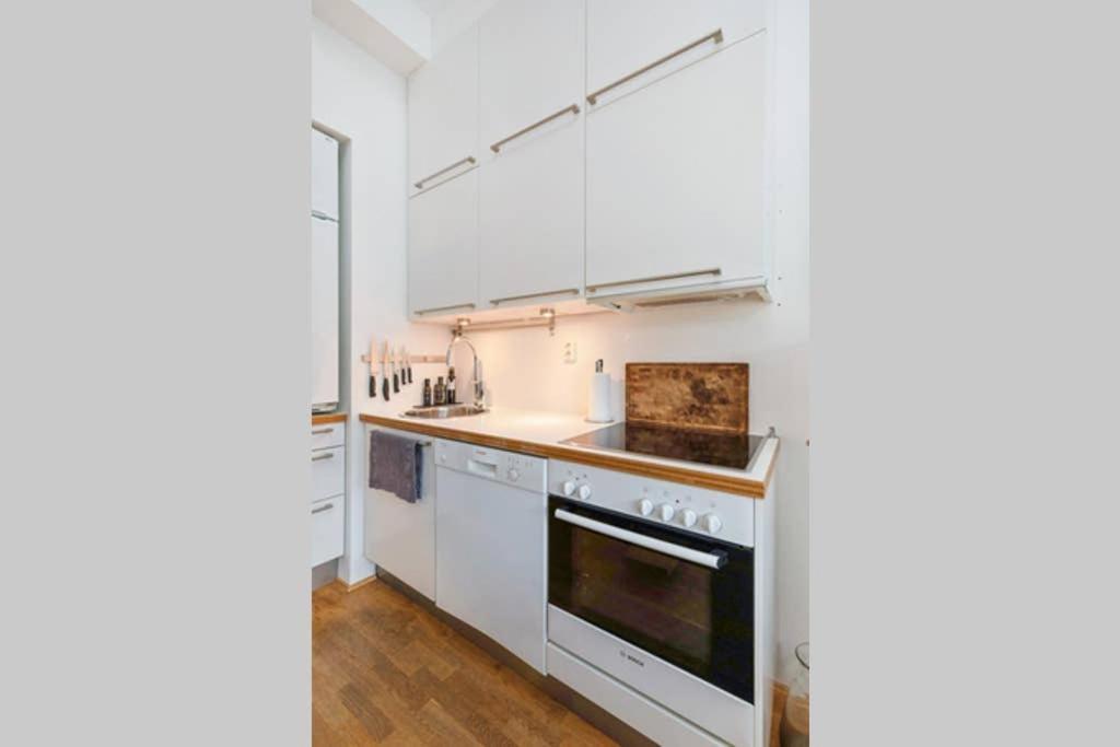 Nordic Host Luxury Apts - Prinsens Gate - Large Mezzanine Studio