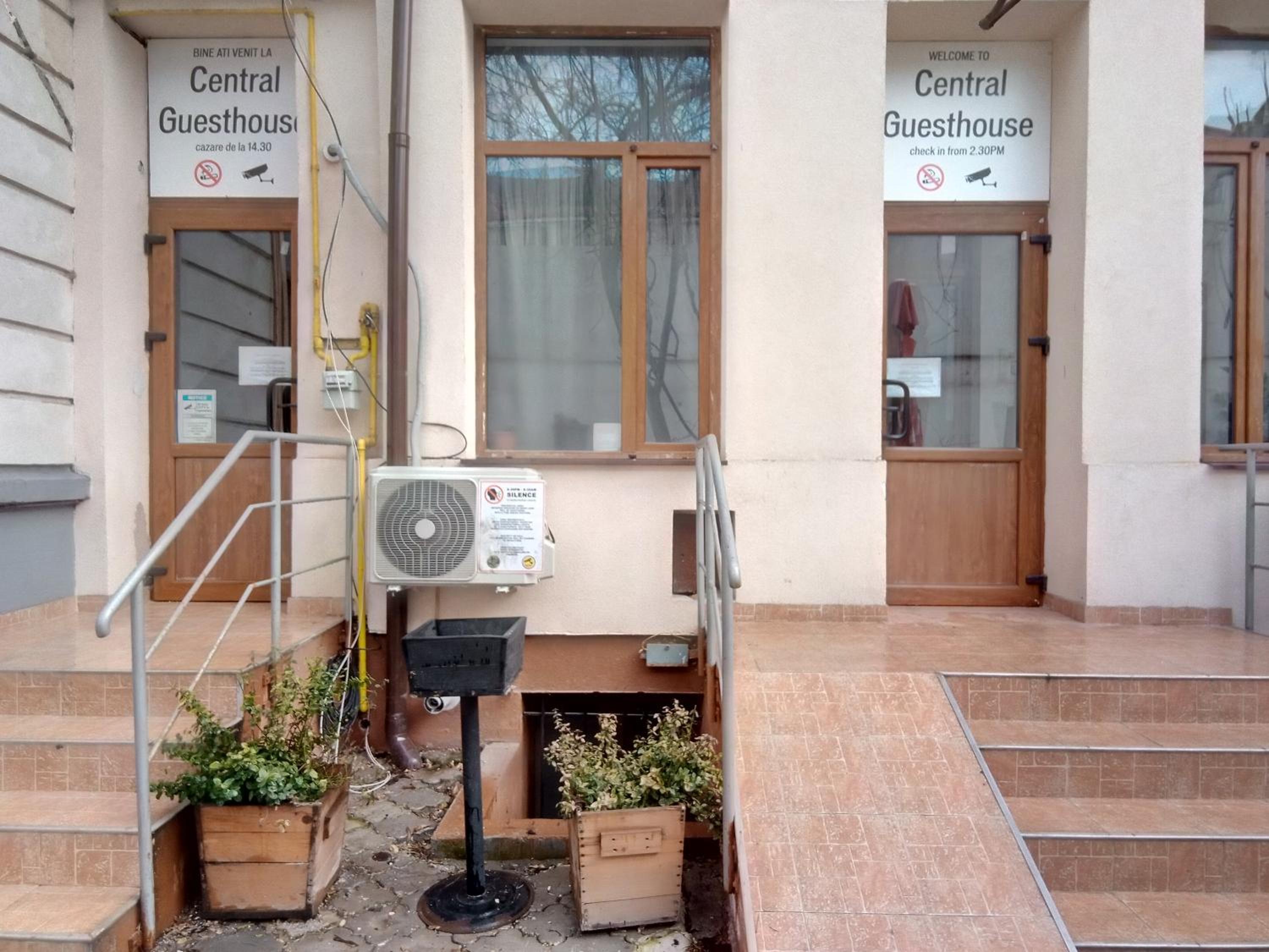 Central Guesthouse
