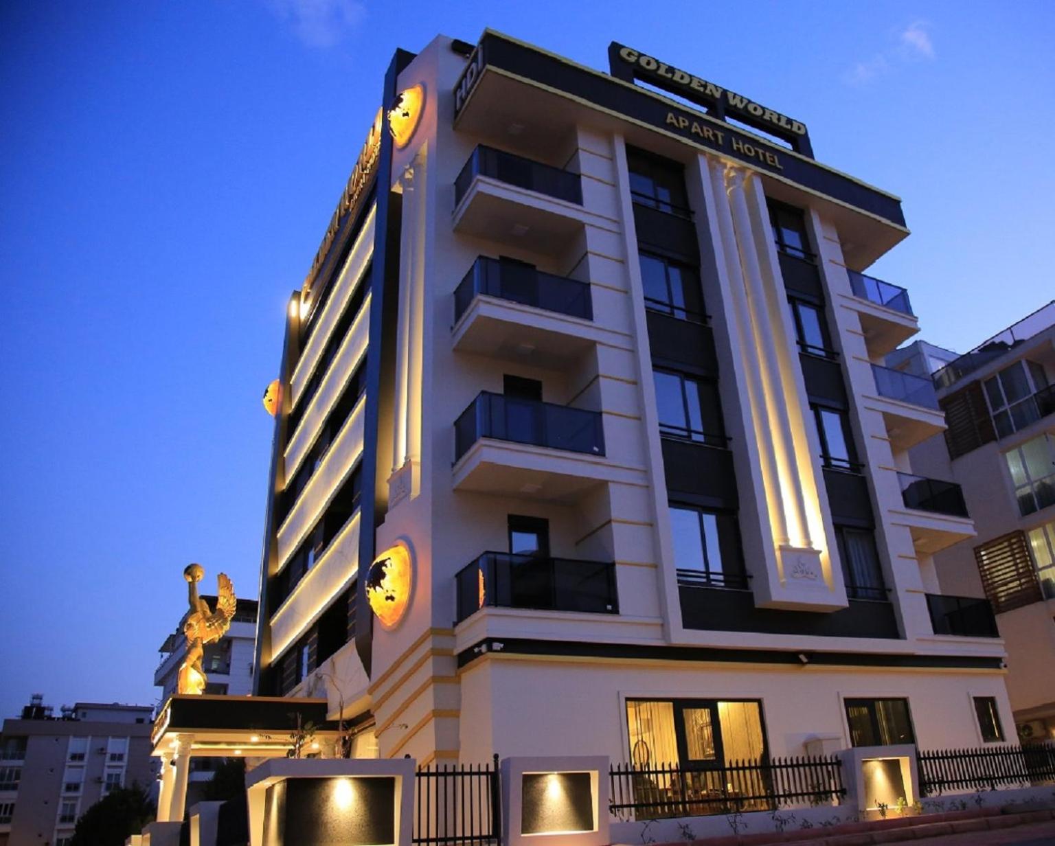 Golden World Suite Hotel - Image 23