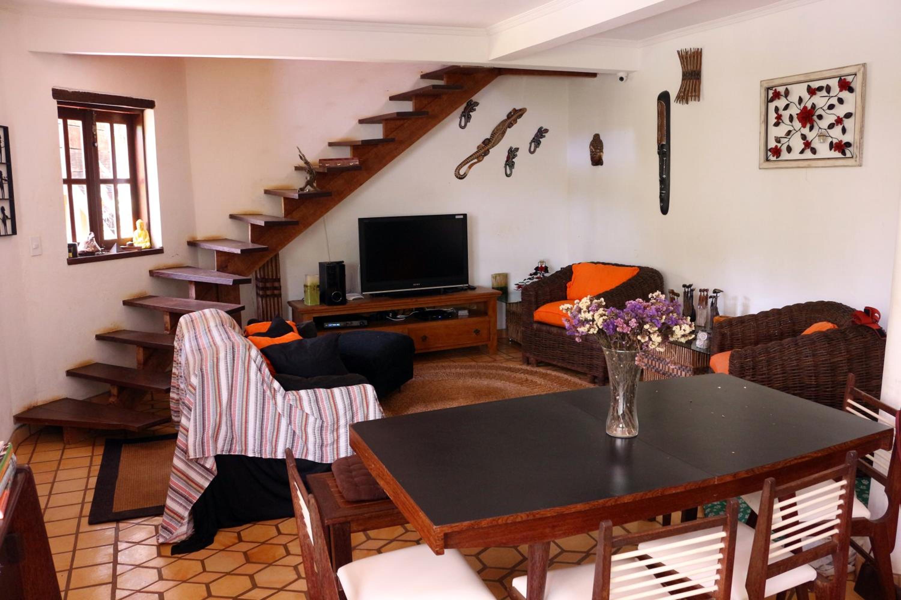 Casas Caminho Do Meio