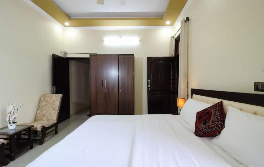 Touristen Holiday Home A luxury Villa