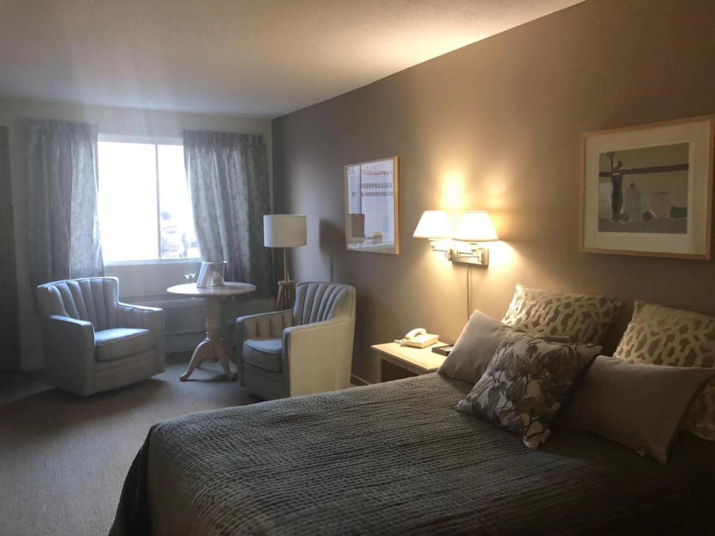 Hotel Transit