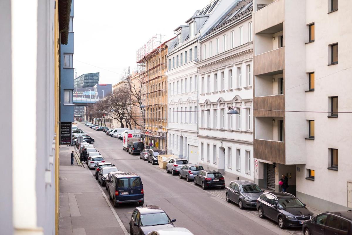Business Suite St Marx