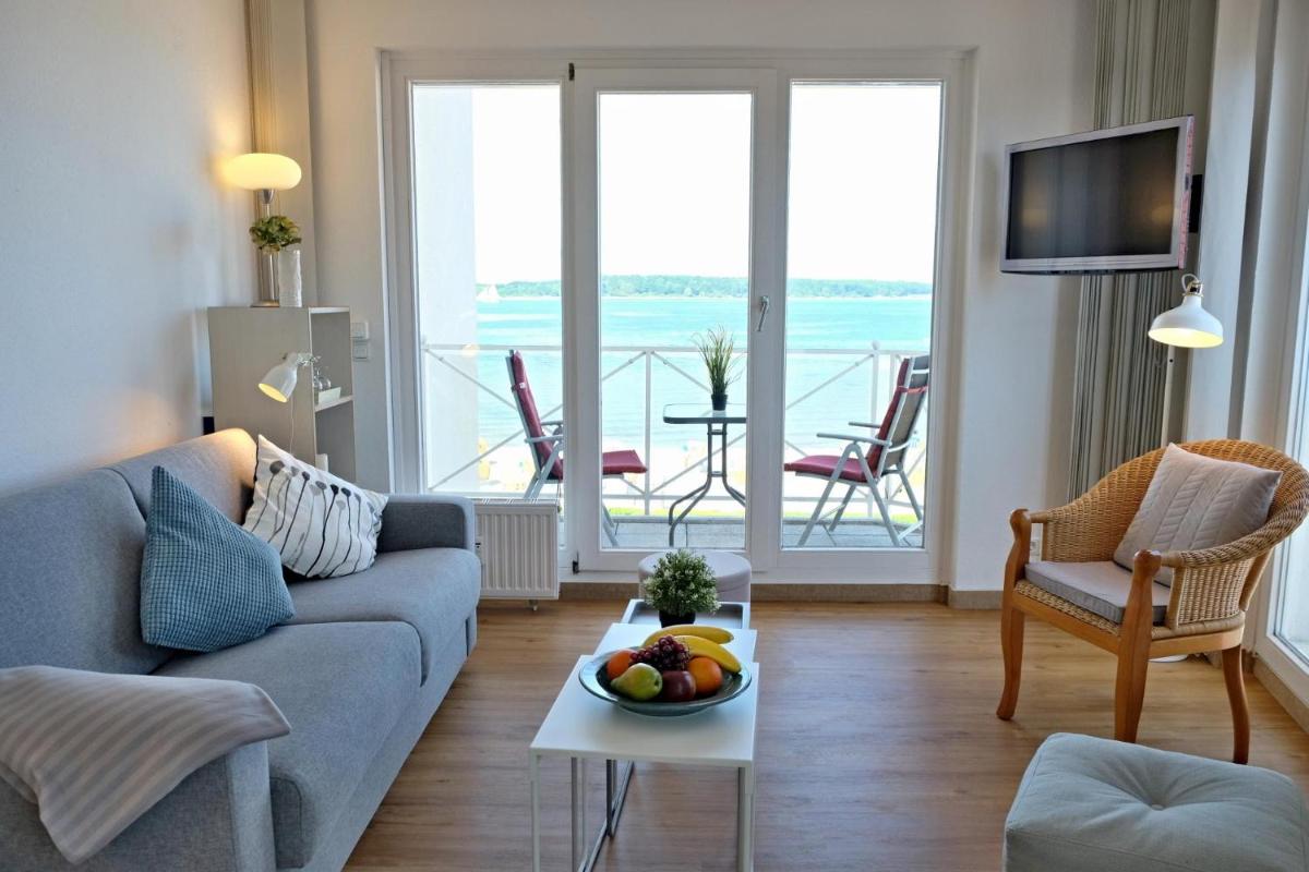 Strandhotel 27 view 3