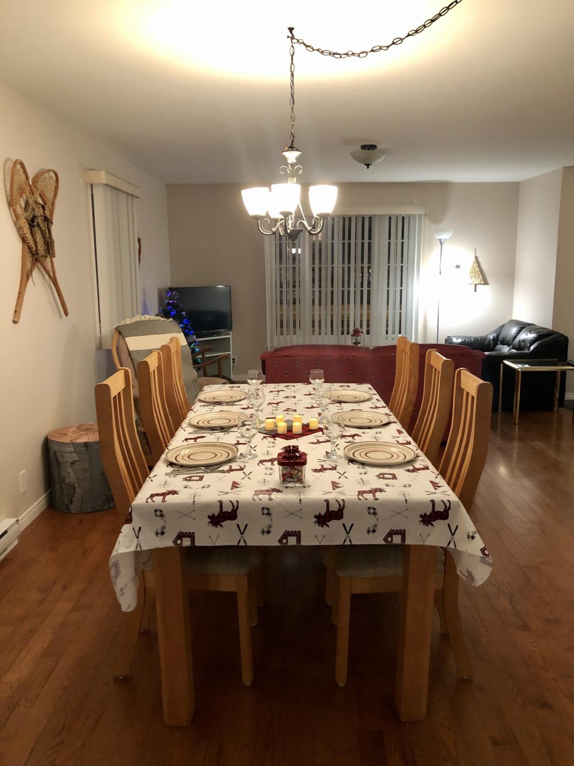 Le Chalet de Claude, au pied des Monts-Valin