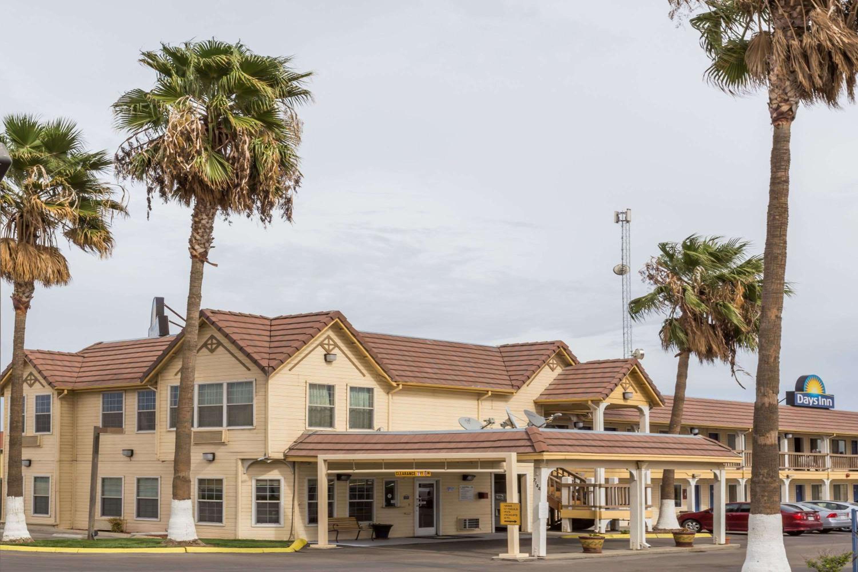 Days Inn by Wyndham Westley - Property Image 12