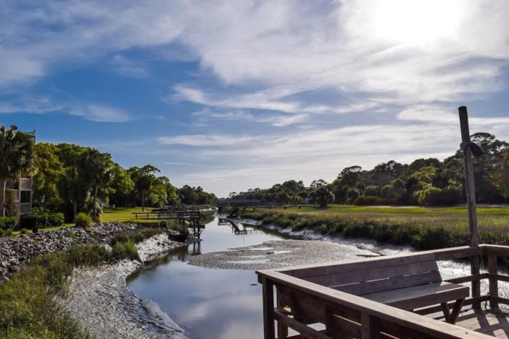 Newly Renovated Beach Club Villa view 5