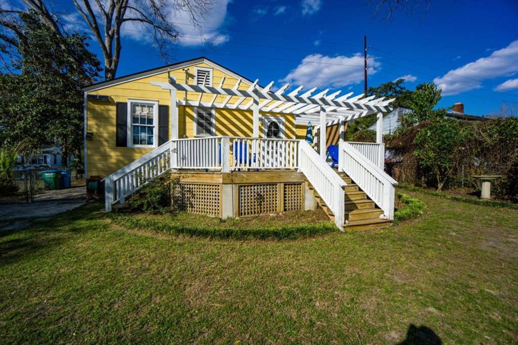 Graduations Welcome! Bayside Bungalow Close Proximity to Downtown Beaufort and Parris Island