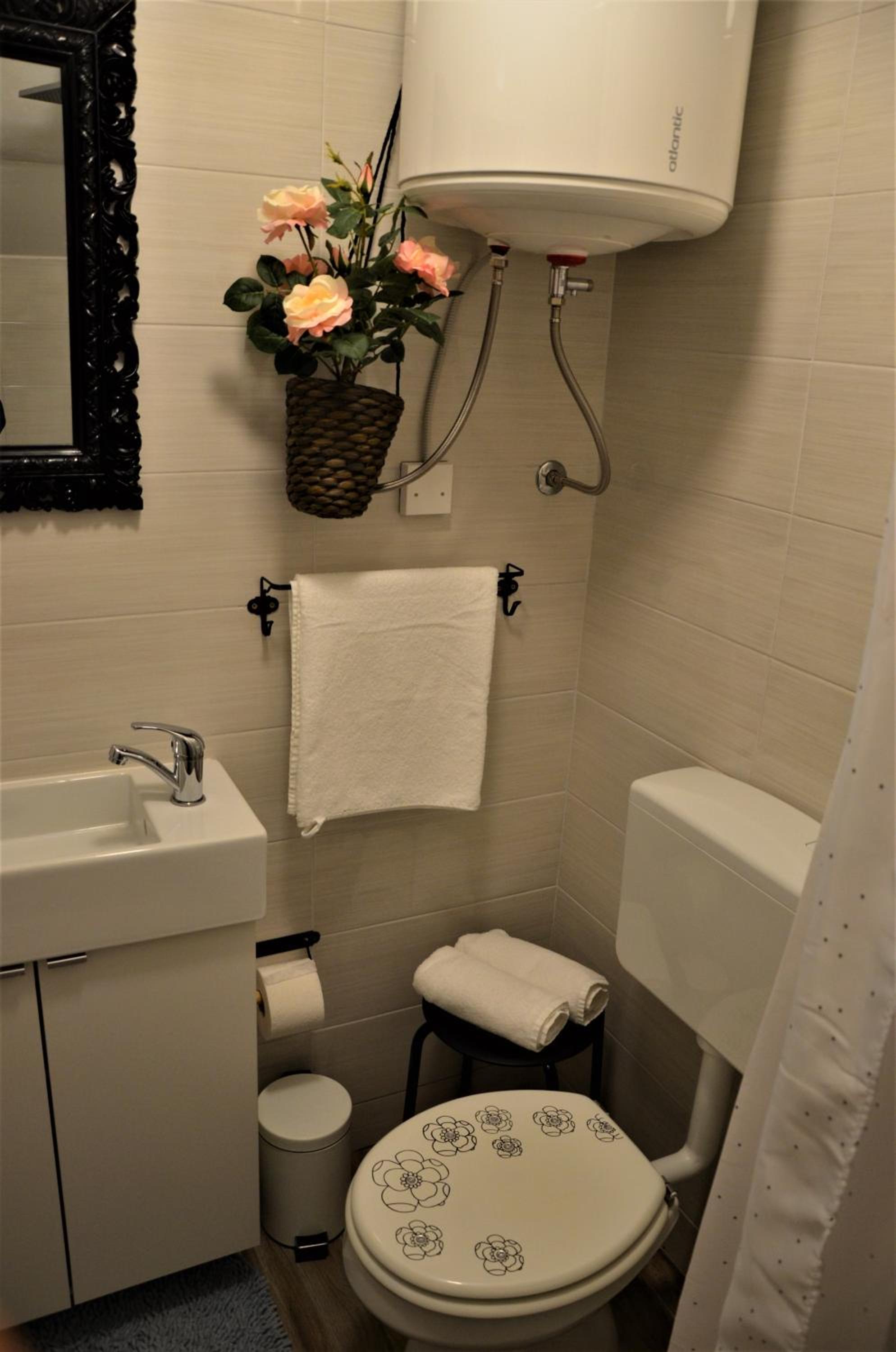 Photo 24