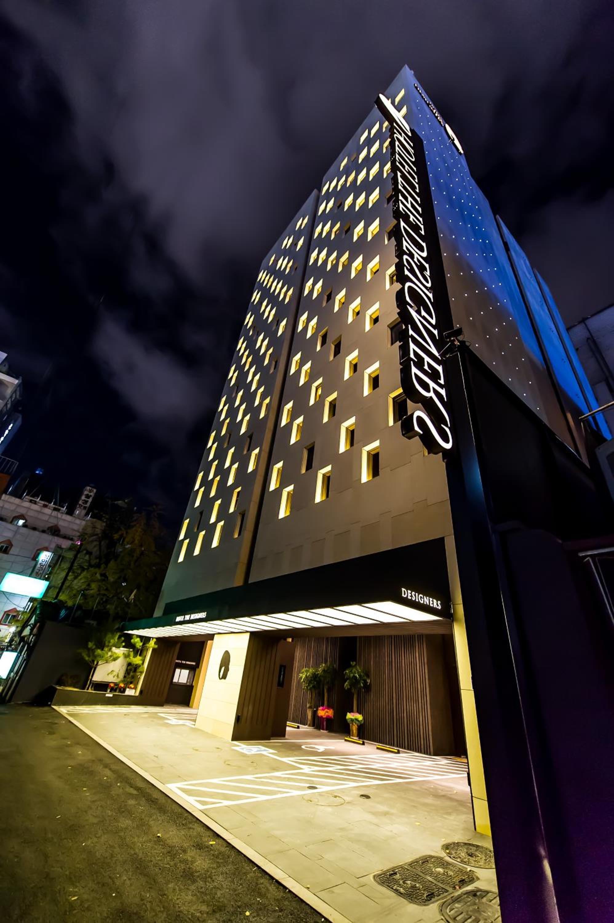 Hotel The Designers Jongno 1
