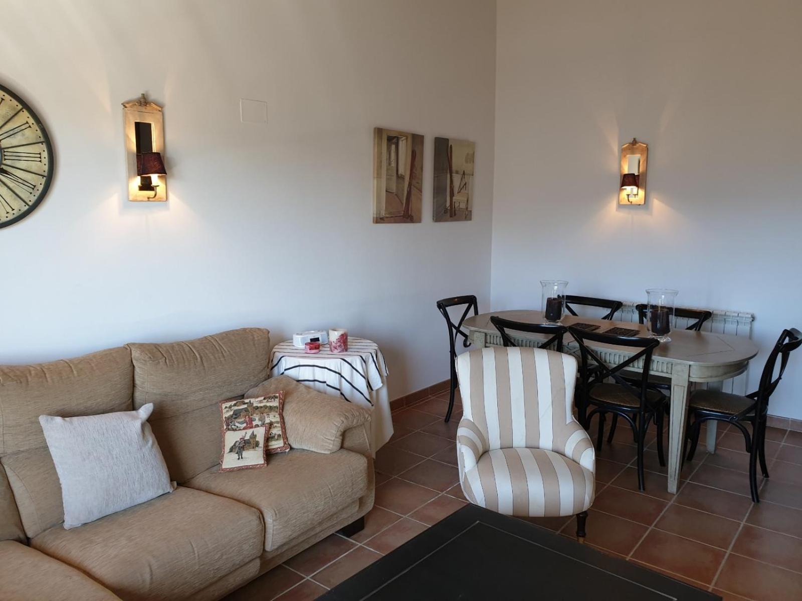 Apartamento Santa Elena VUT-HU-20-093