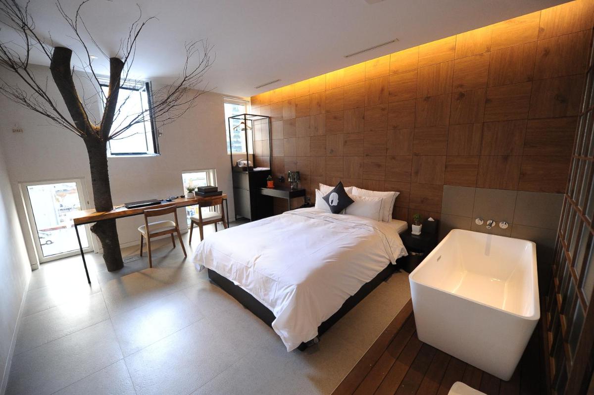 Hotel The Designers Jongno 11