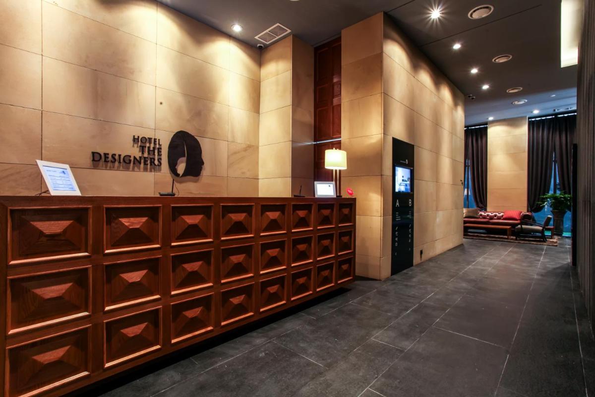 Hotel The Designers Jongno 18