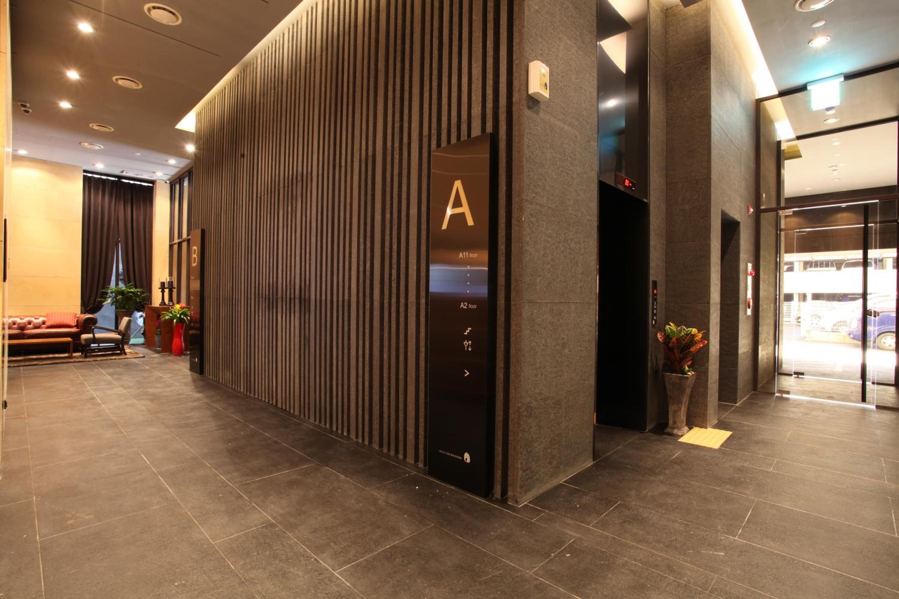 Hotel The Designers Jongno 21