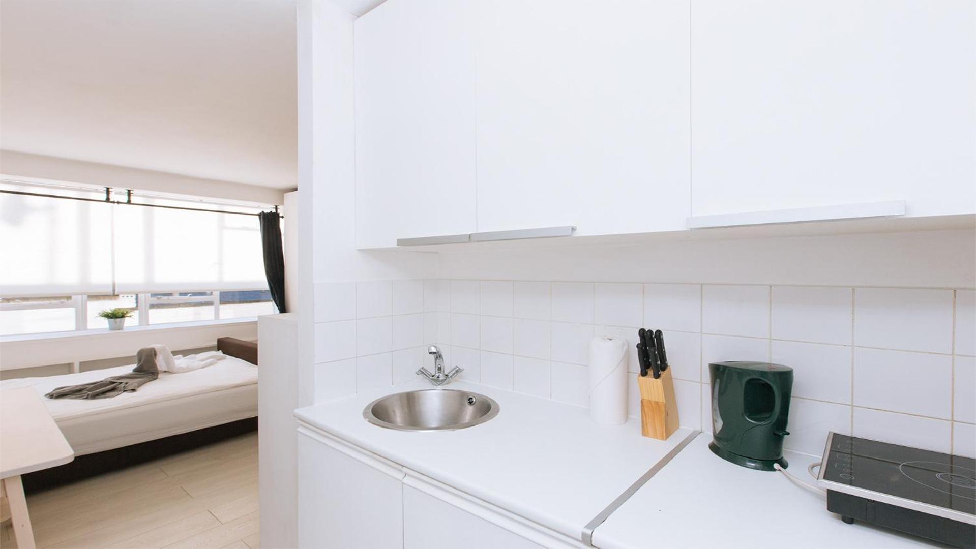 Studio Flat at Paddington Central London Zone 1