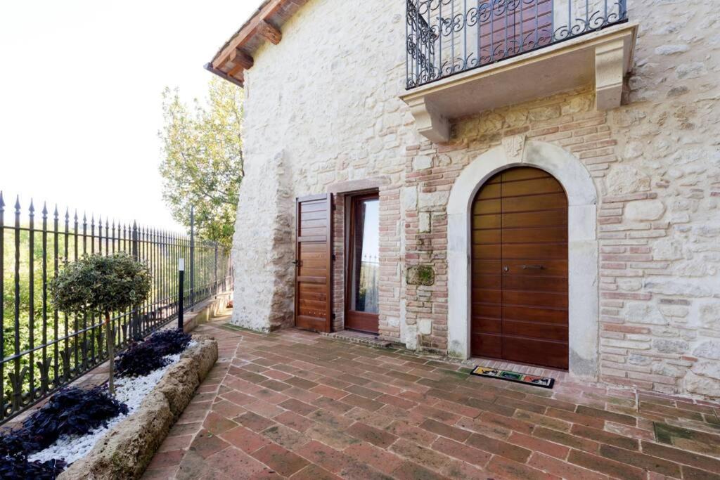 Authentic Villa Surrounded by Nature view 4