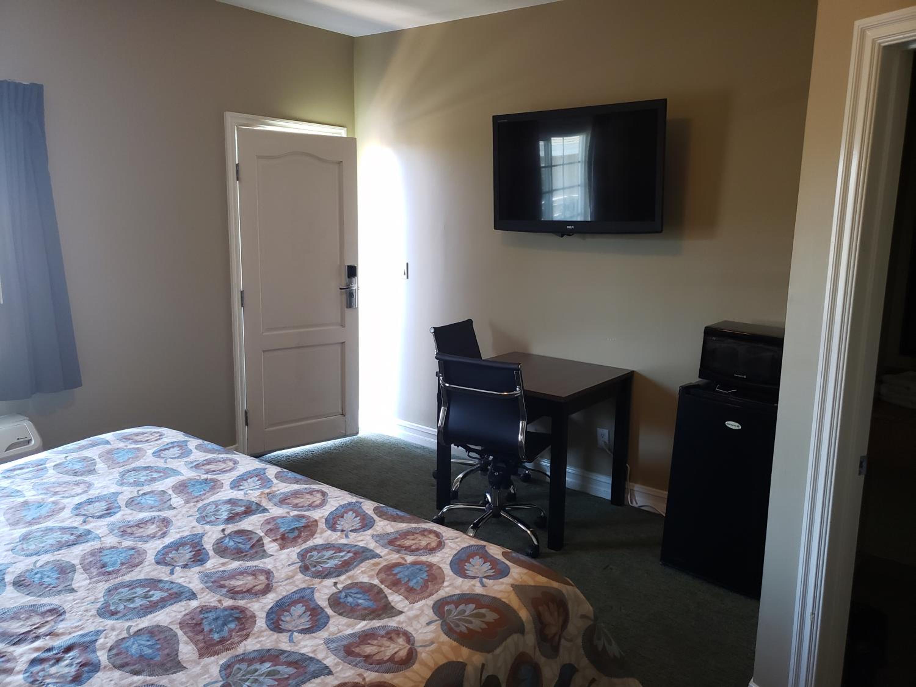 Hotel Portlight view 2