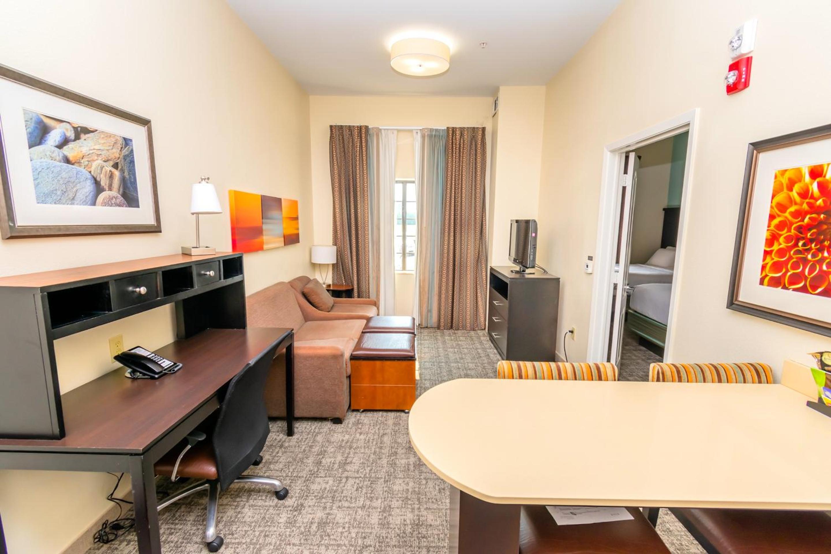 Staybridge Suites Houston - IAH Airport, an IHG Hotel - Property Image 44