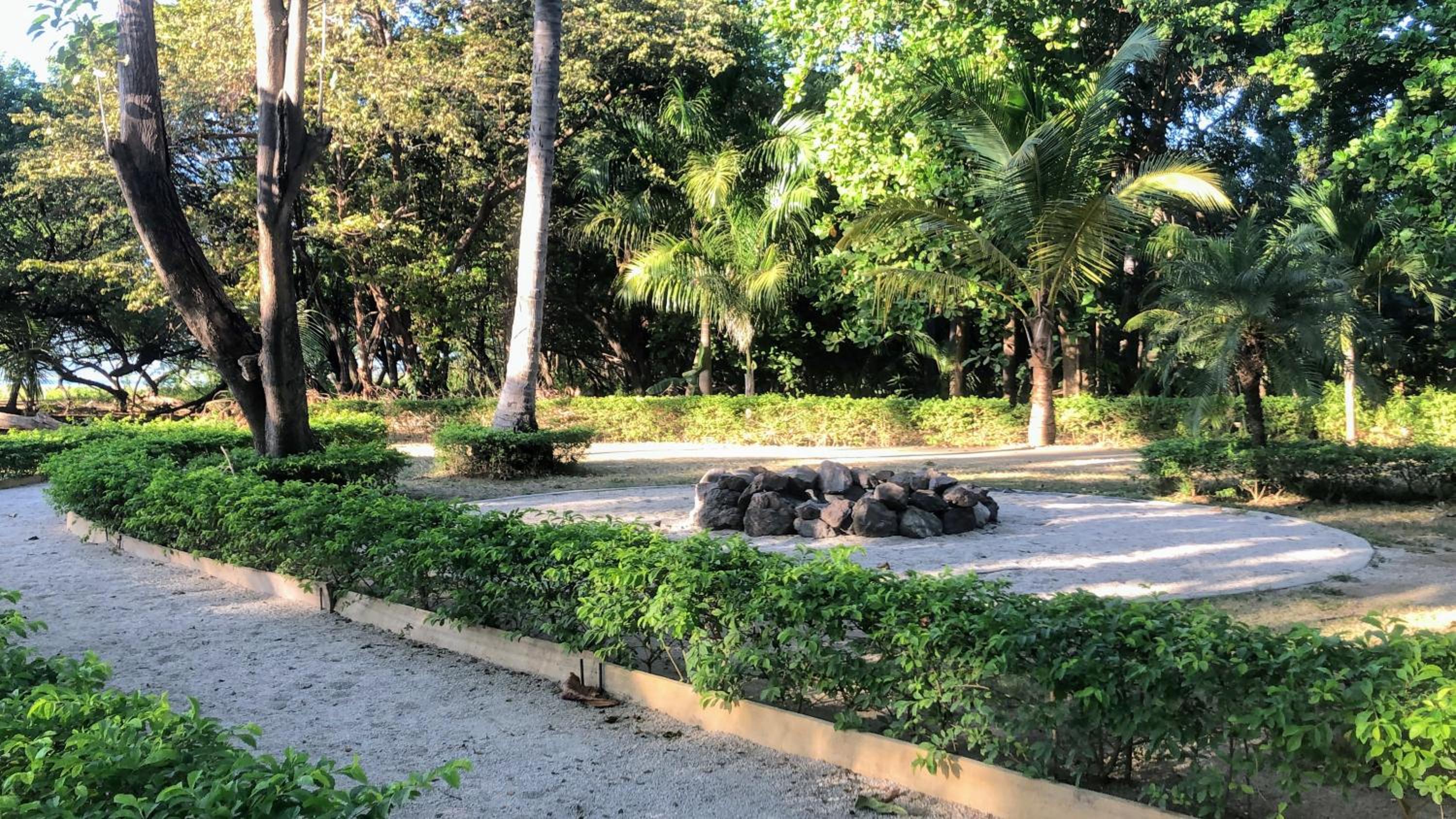 Casa Aura Beachfront B&B