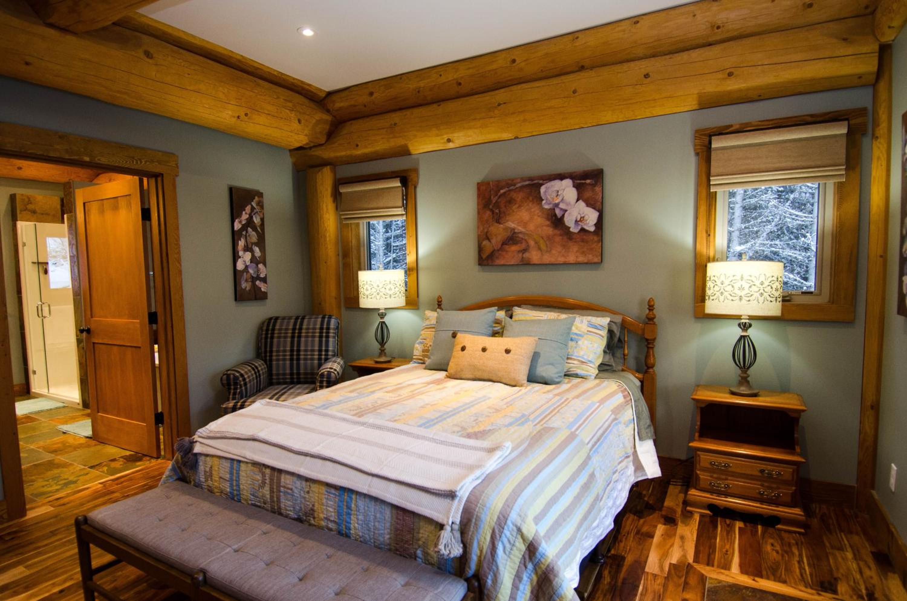 Golden Acres Mountain Lodge