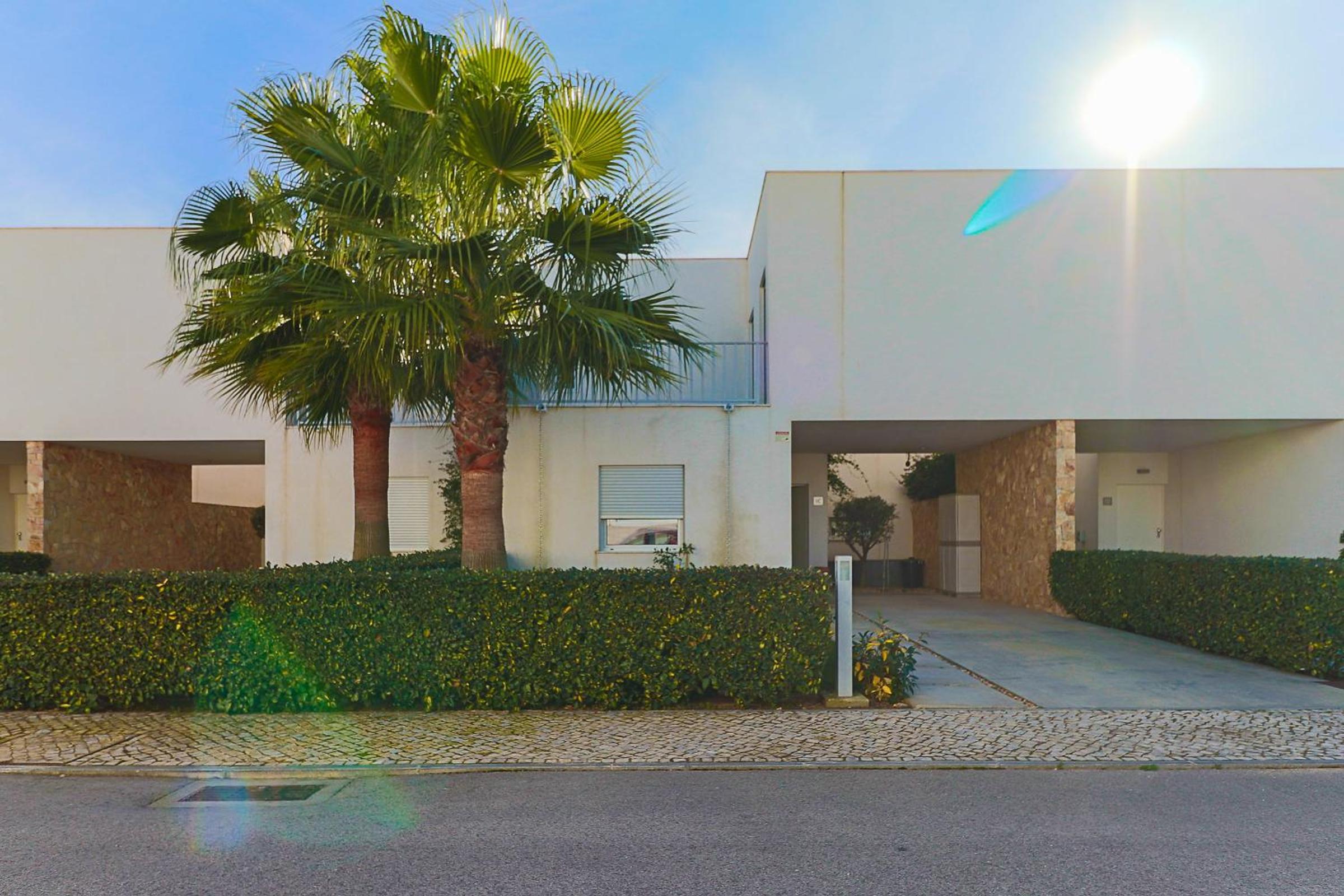 Hotel Casa Migui Design Villas By ALzira - Image 1