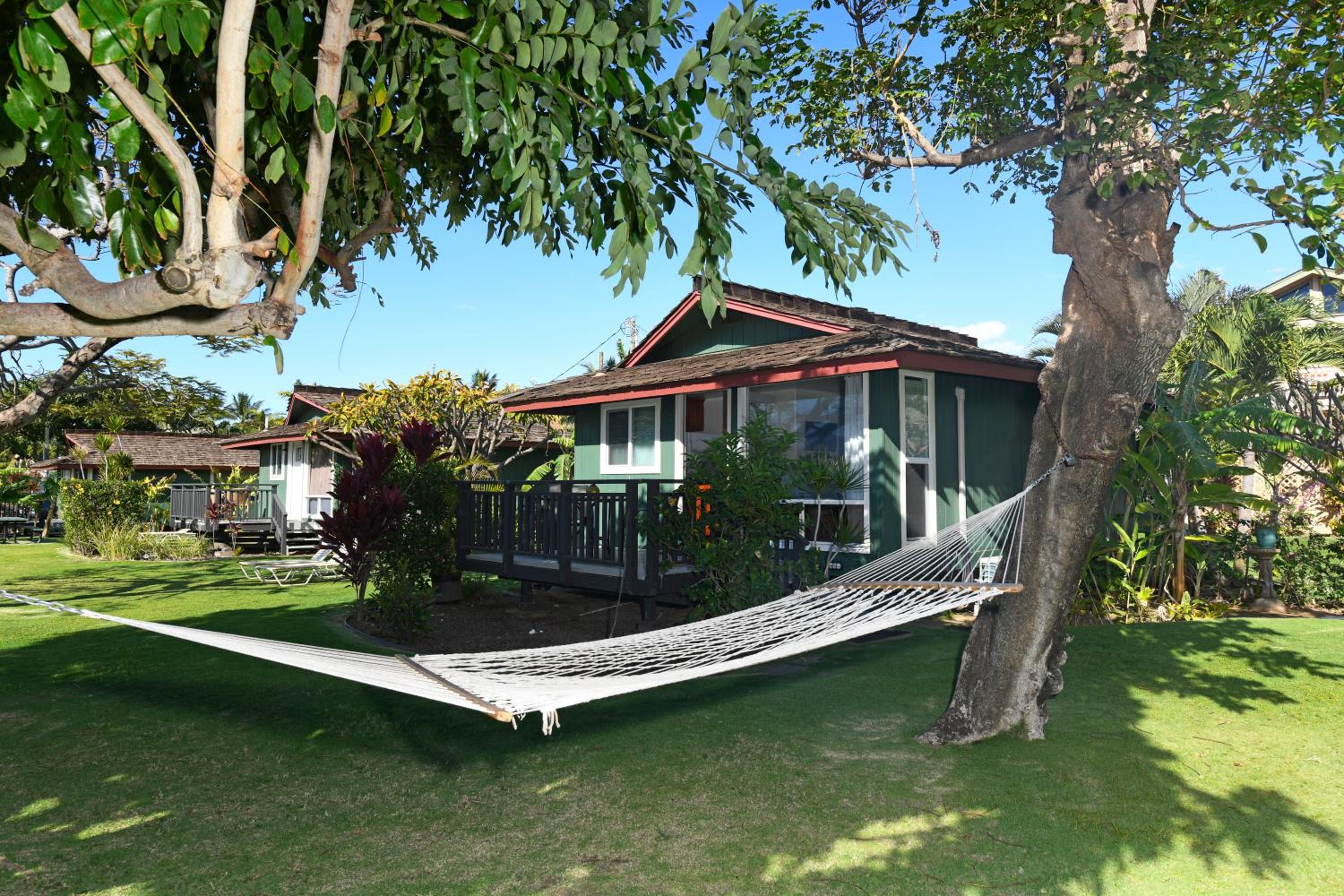 Nona Lani Cottages