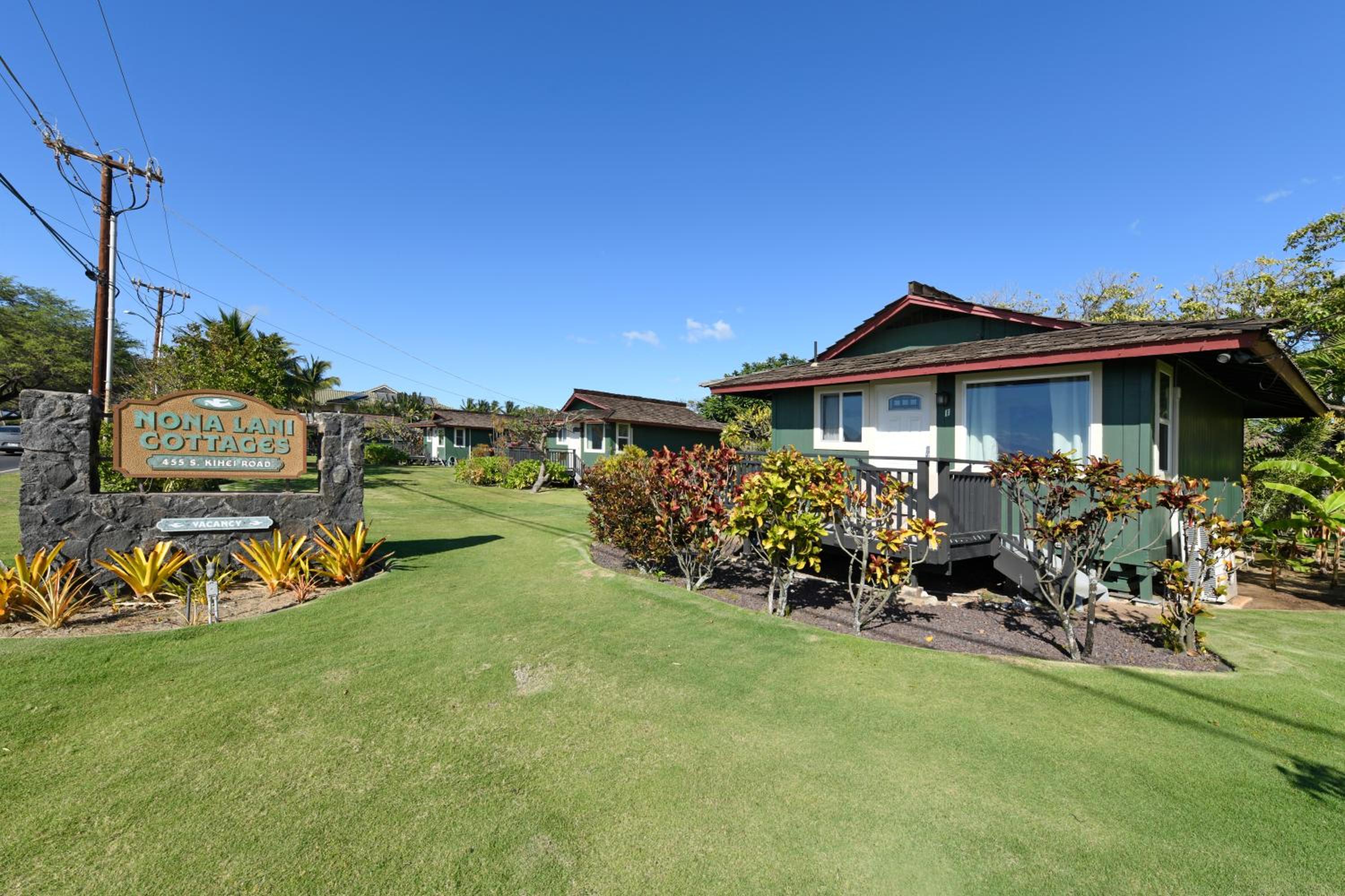 Hotel Nona Lani Cottages - Image 1