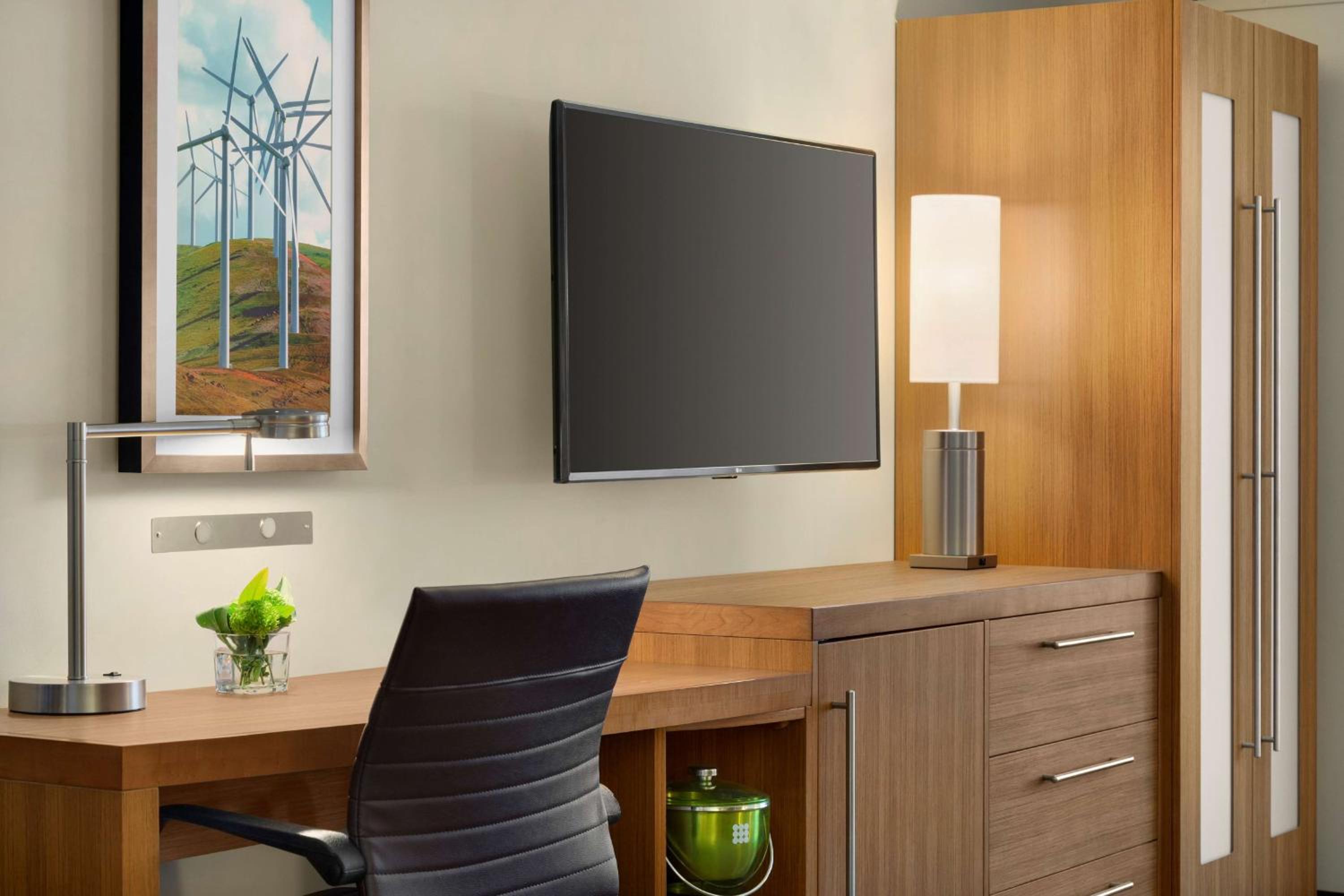 Vacaville Vacations - Hyatt Place Vacaville - Property Image 26