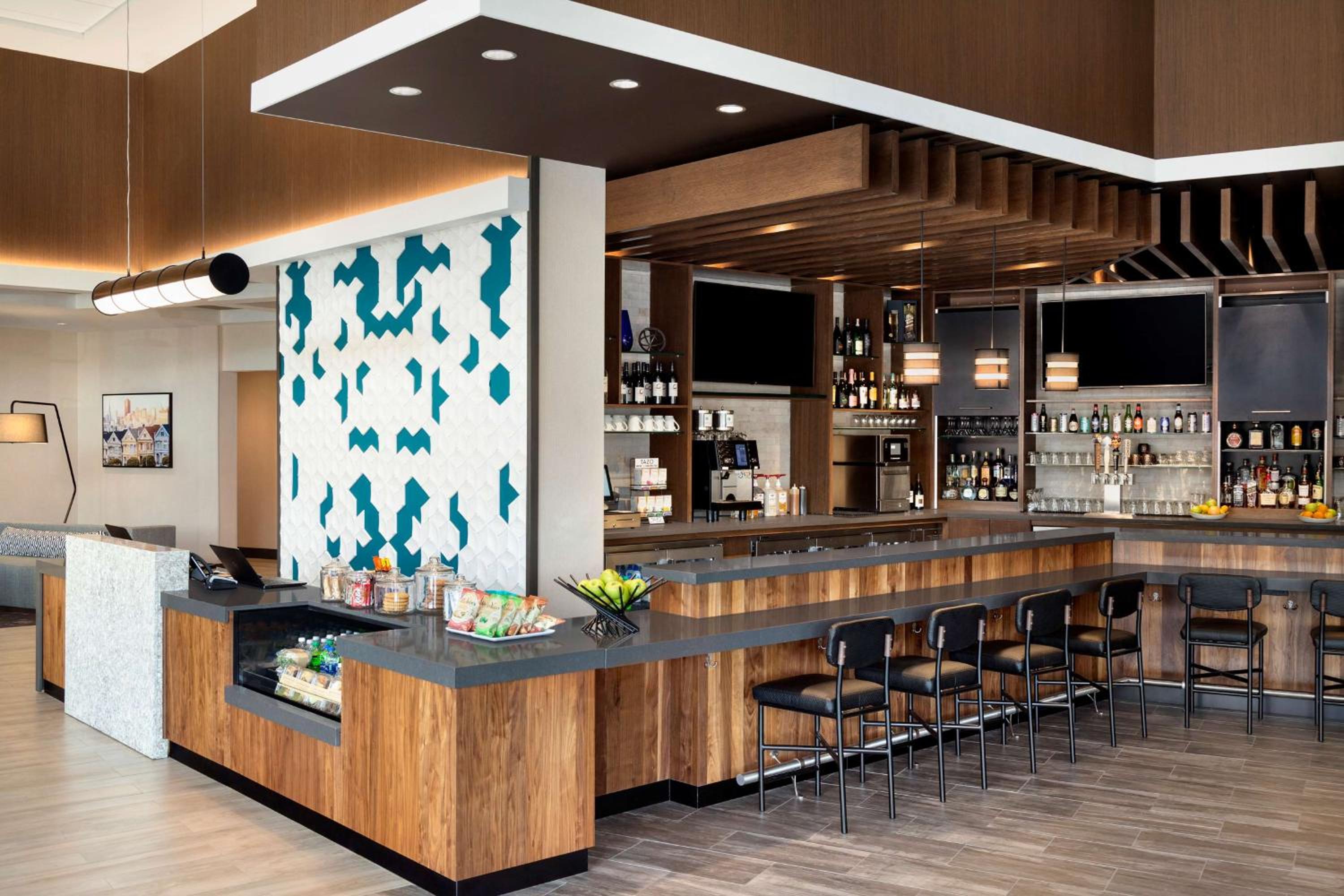 Vacaville Vacations - Hyatt Place Vacaville - Property Image 24