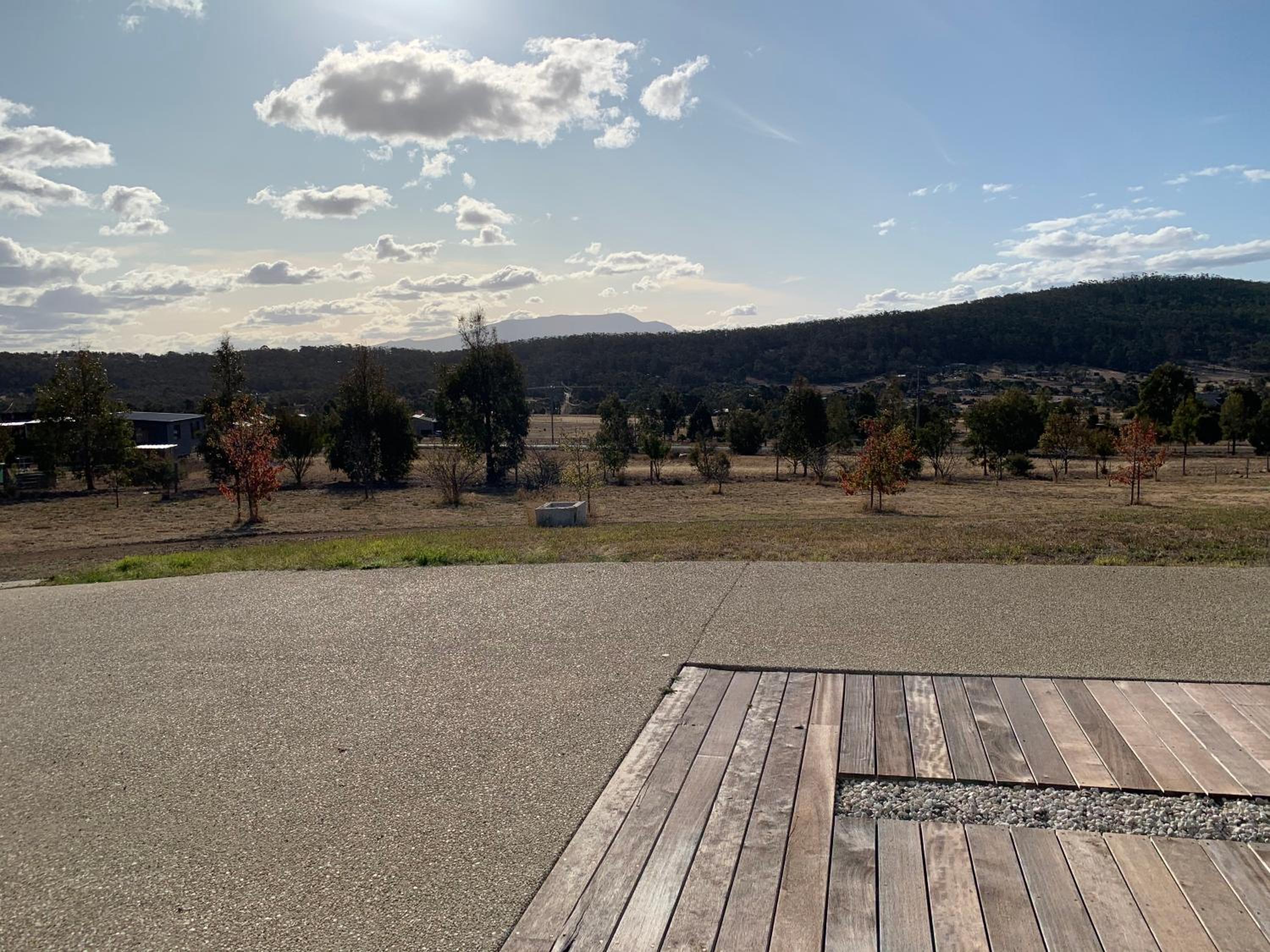 Couples Retreat with Mountain View Near Hobart