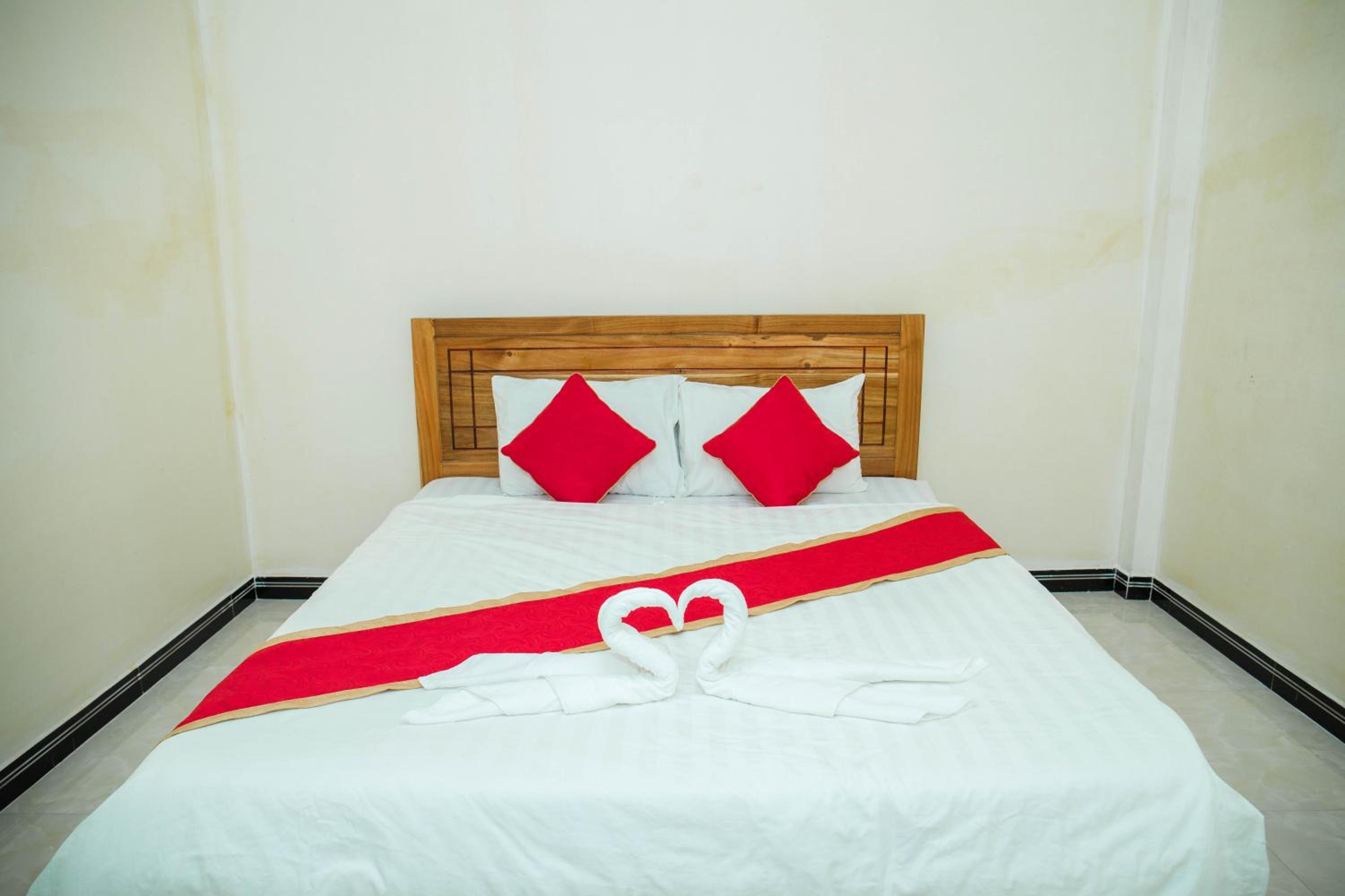 Fairy Hills Hotel view 4