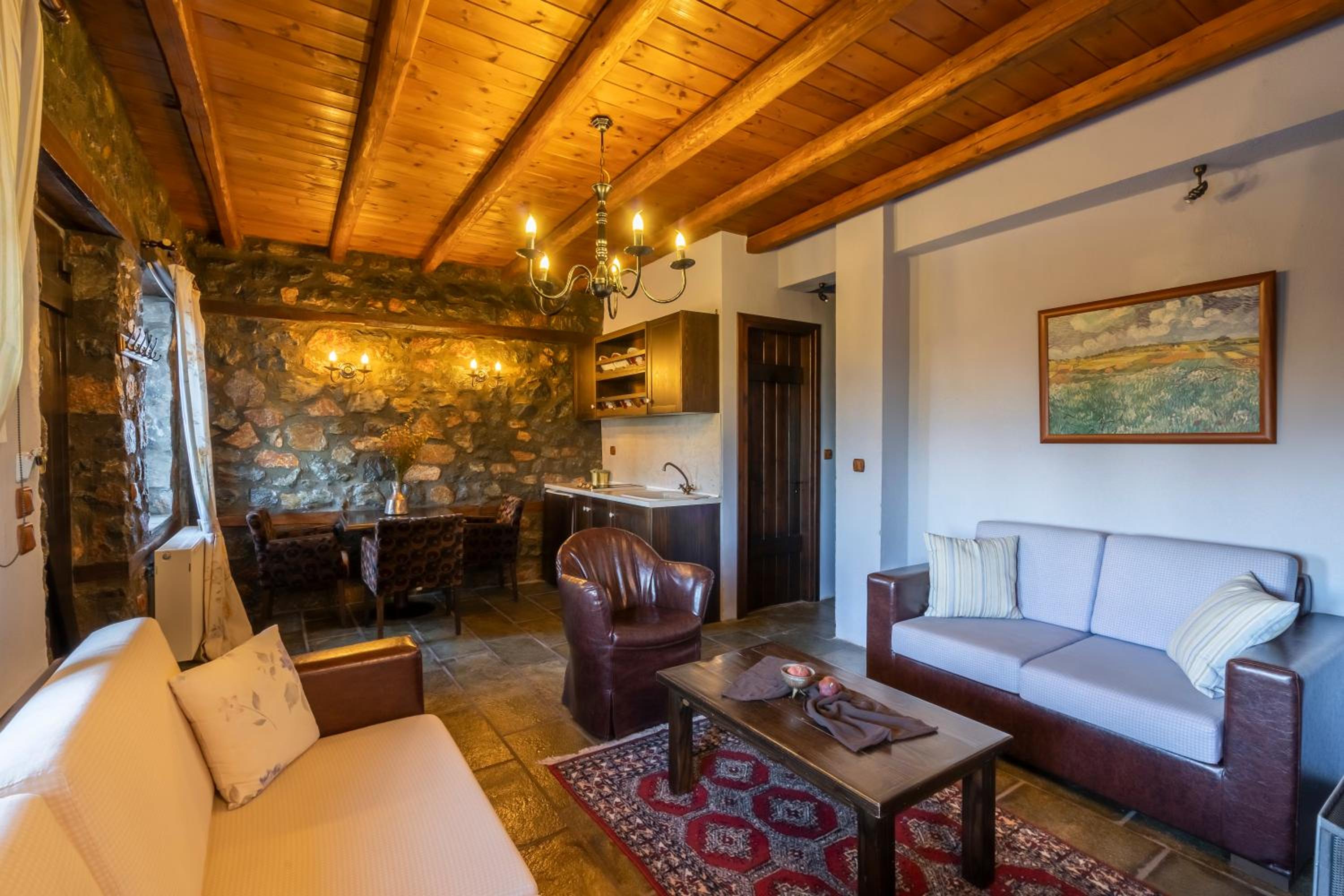 ROUGA Mountain Boutique Suites & Spa
