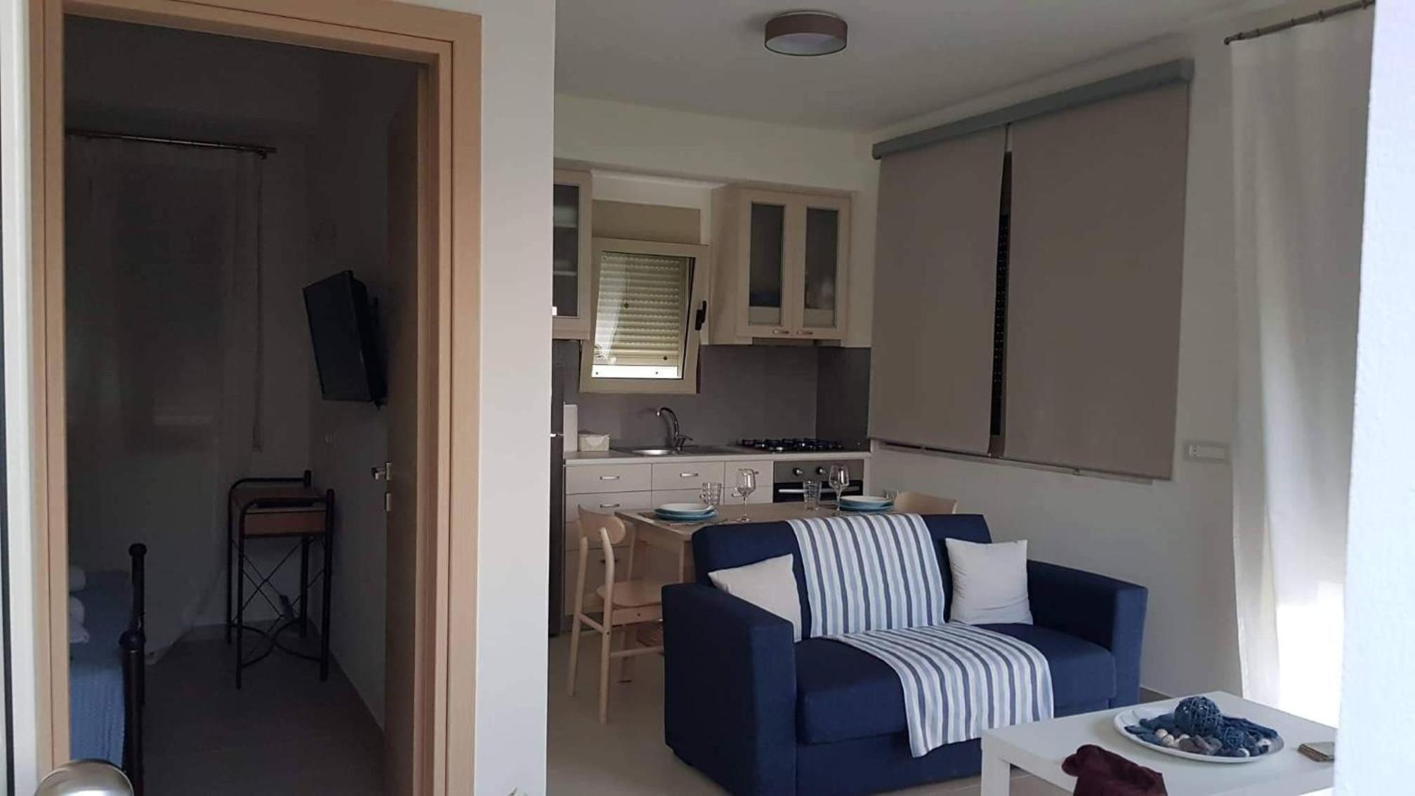 Marina Deluxe Apartments view 4