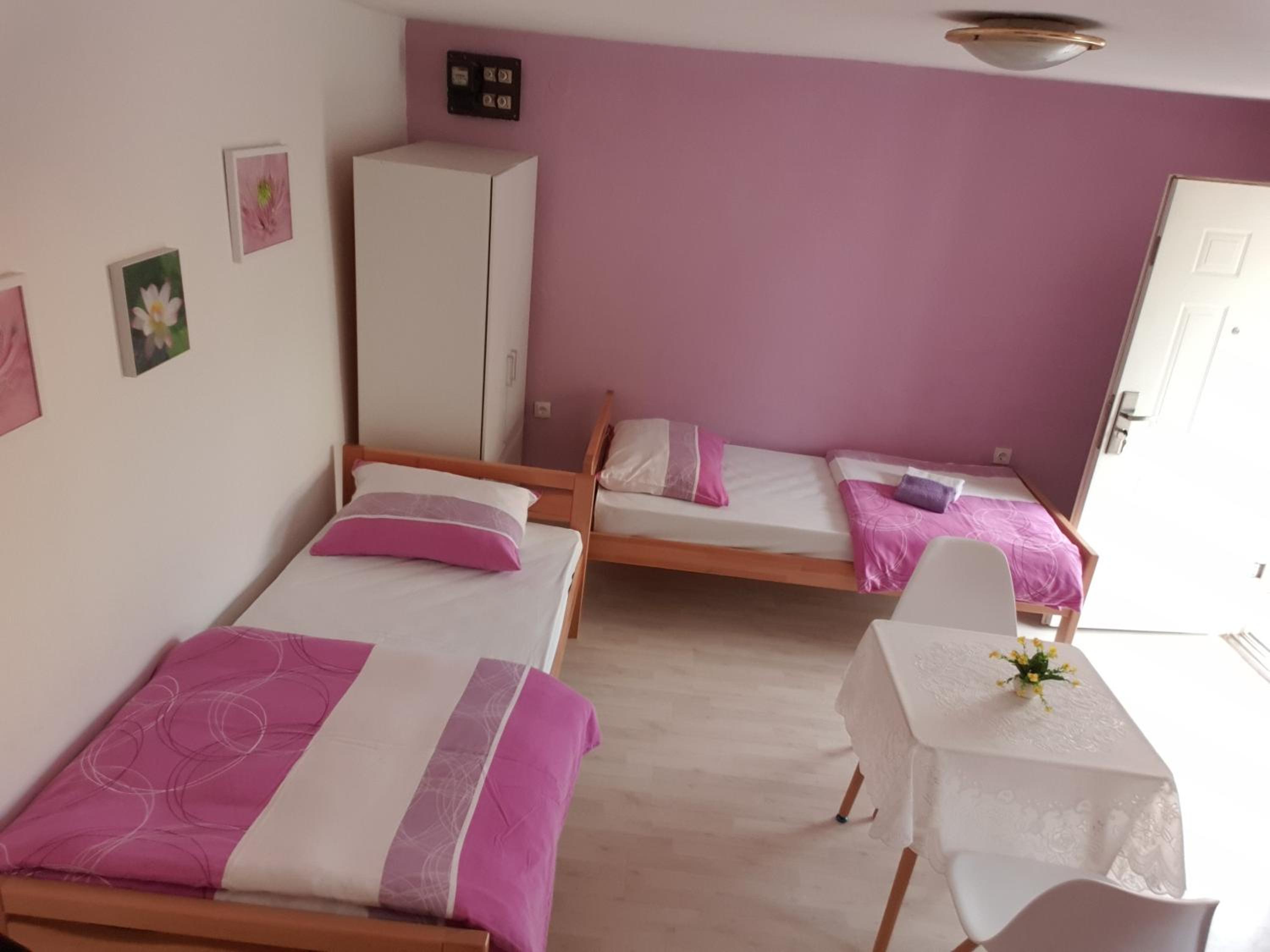 Accommodation Vesa