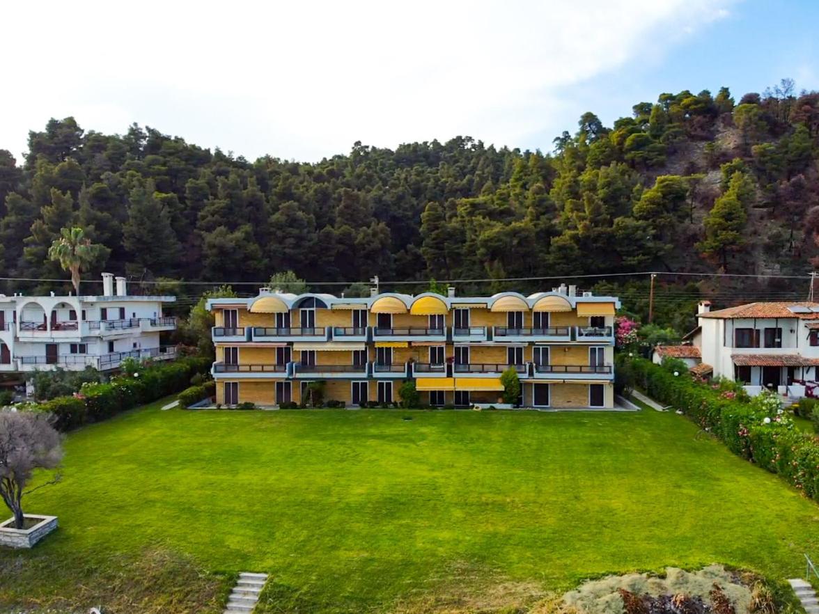 Hotel F & B Summer Collection - Kassandra - Mola Kaliva - Image 1