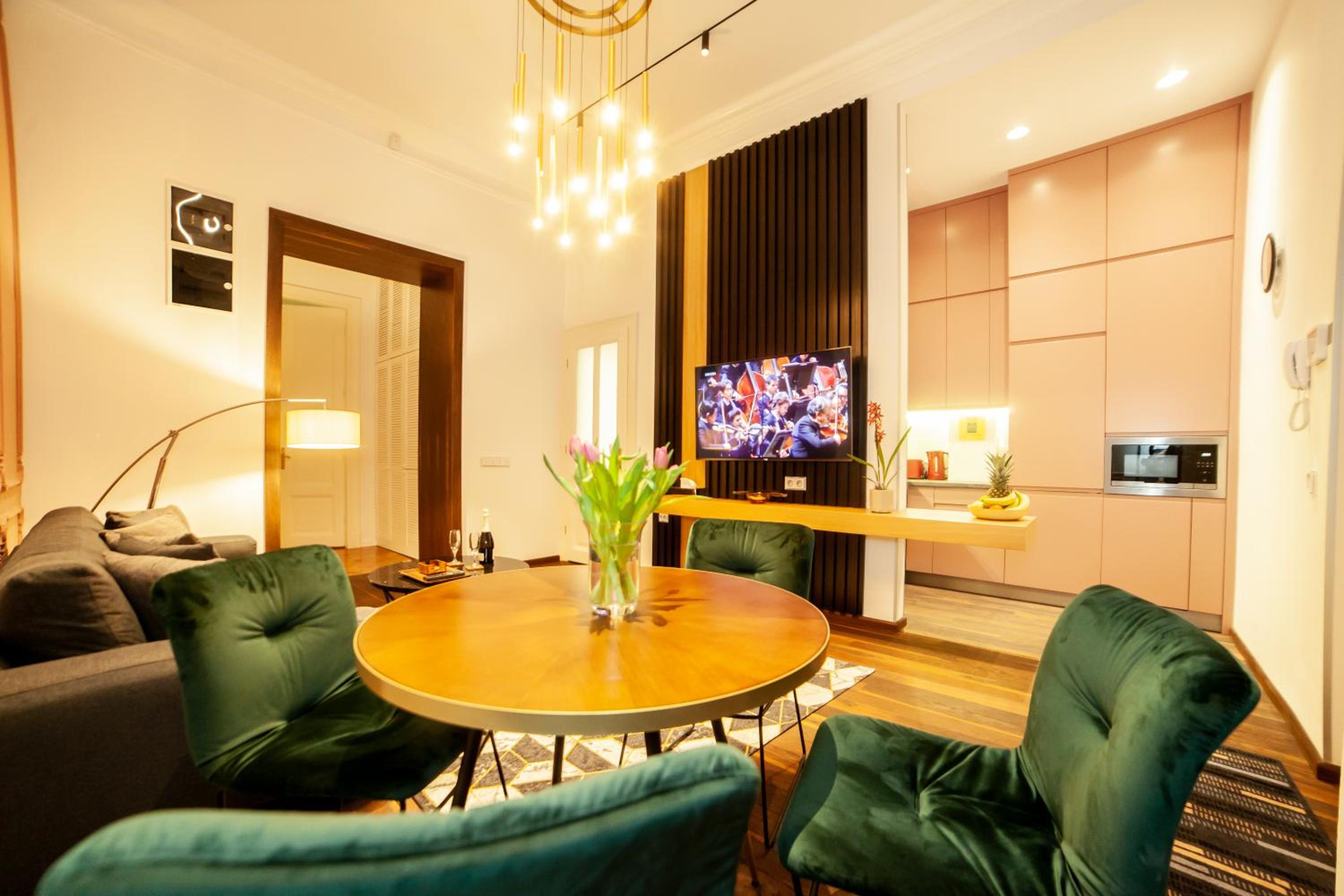 Matei Corvin Apartment