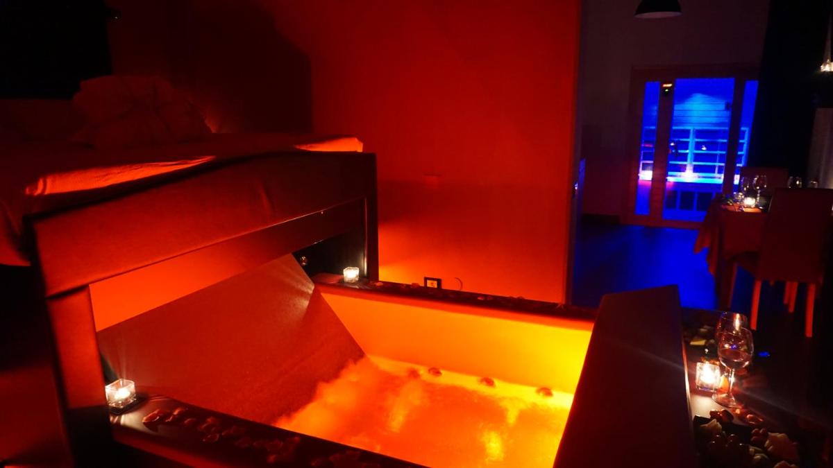 Jacuzzi