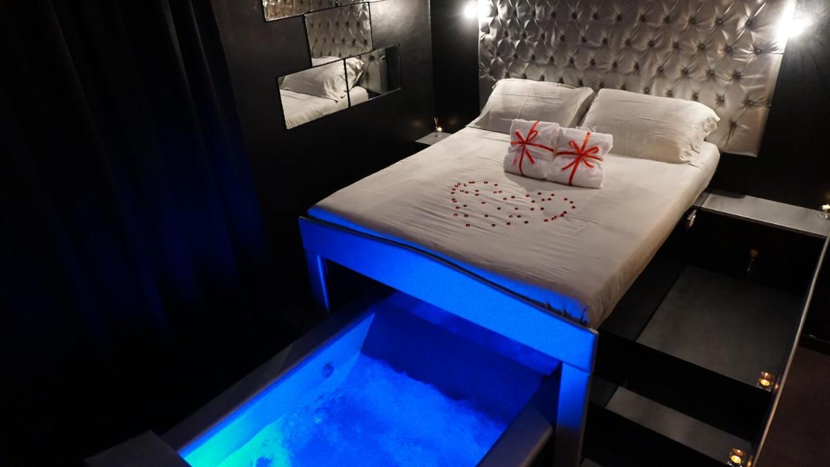 Jacuzzi