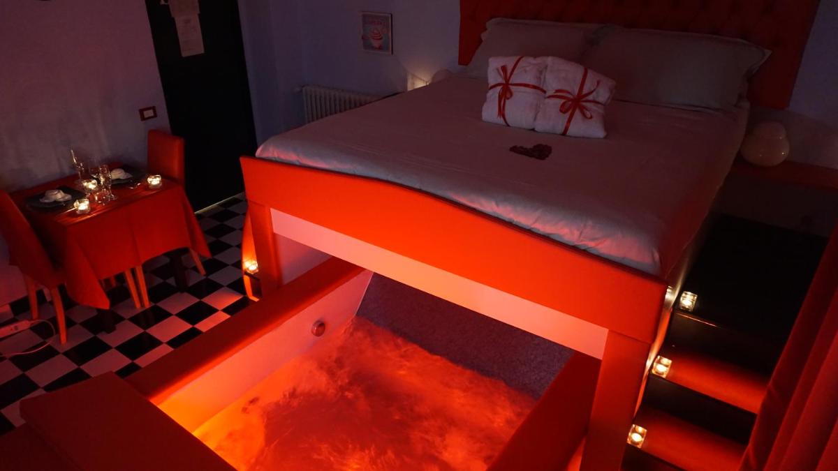Jacuzzi