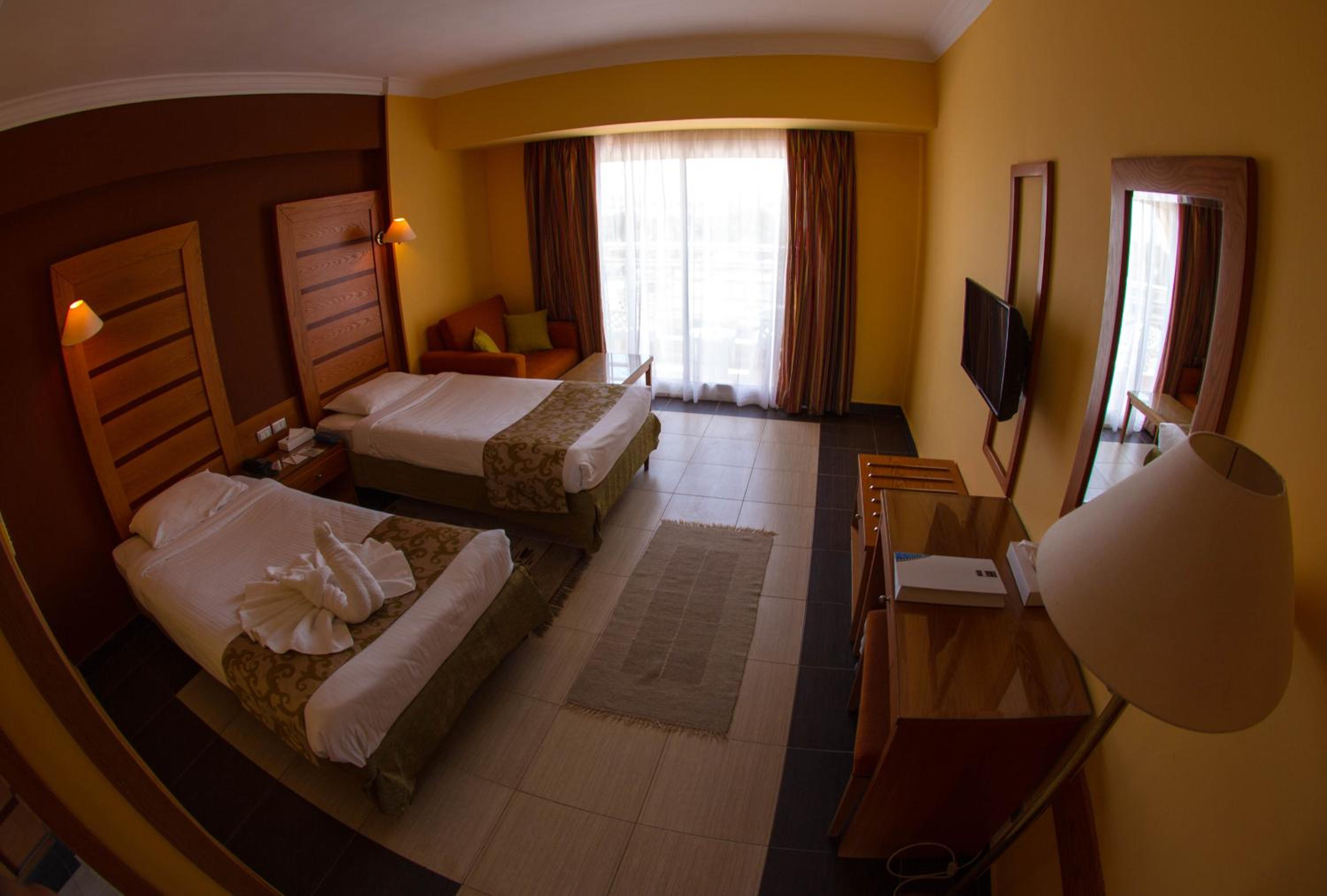 Golden Beach Resort