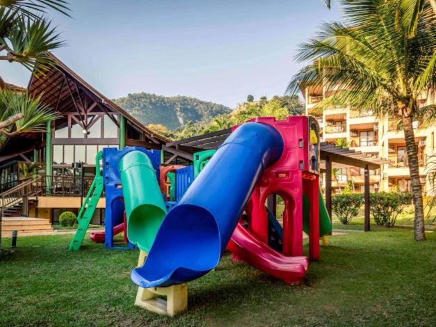 Angra dos Reis - Apartamentos com Vista para o mar OU para piscina Condomínio Porto Bali