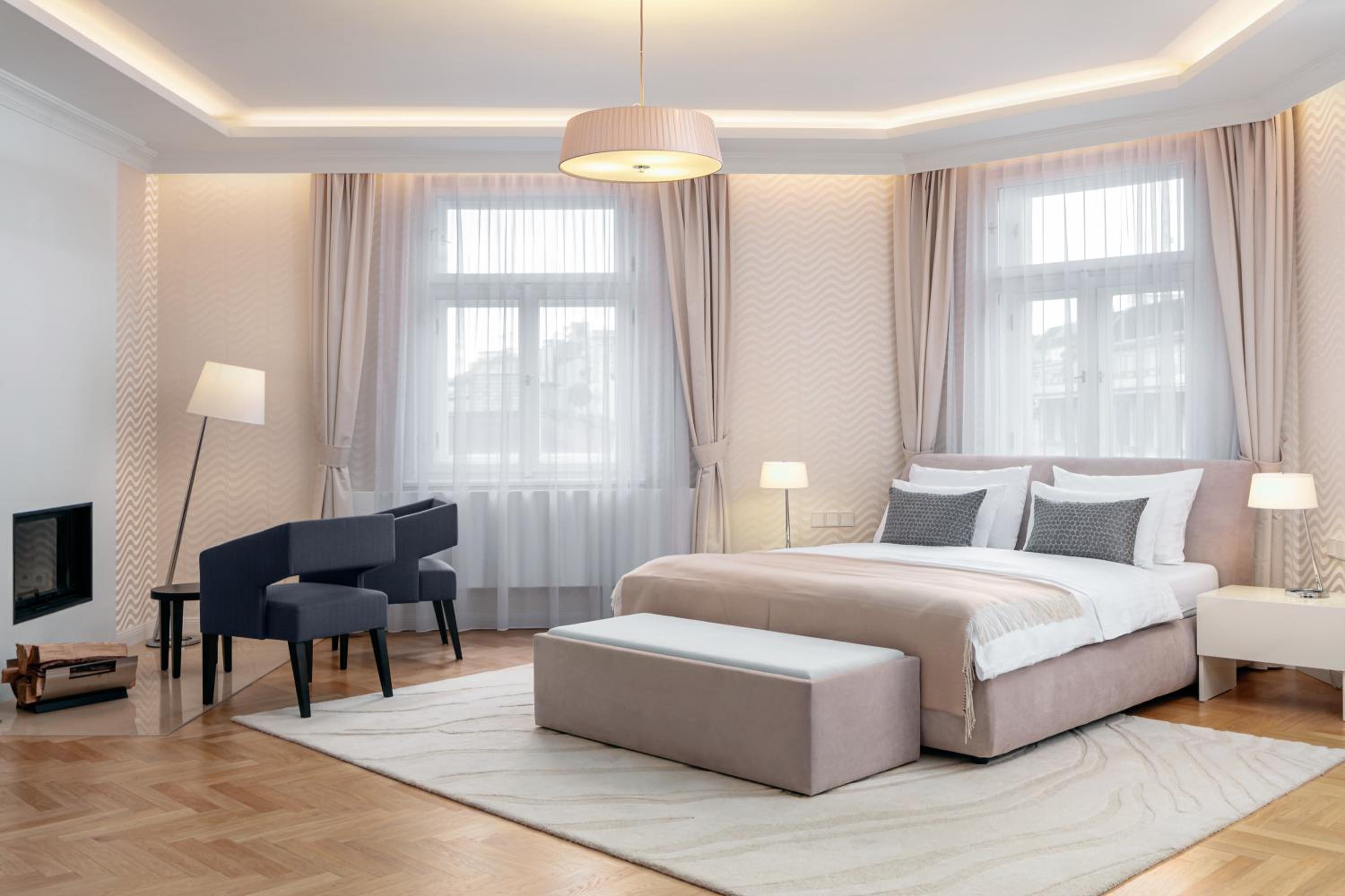 Revolucni Apartments Old Town