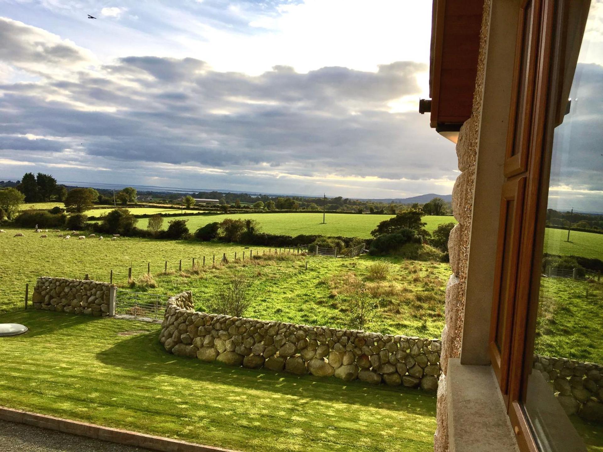Mourne Country House