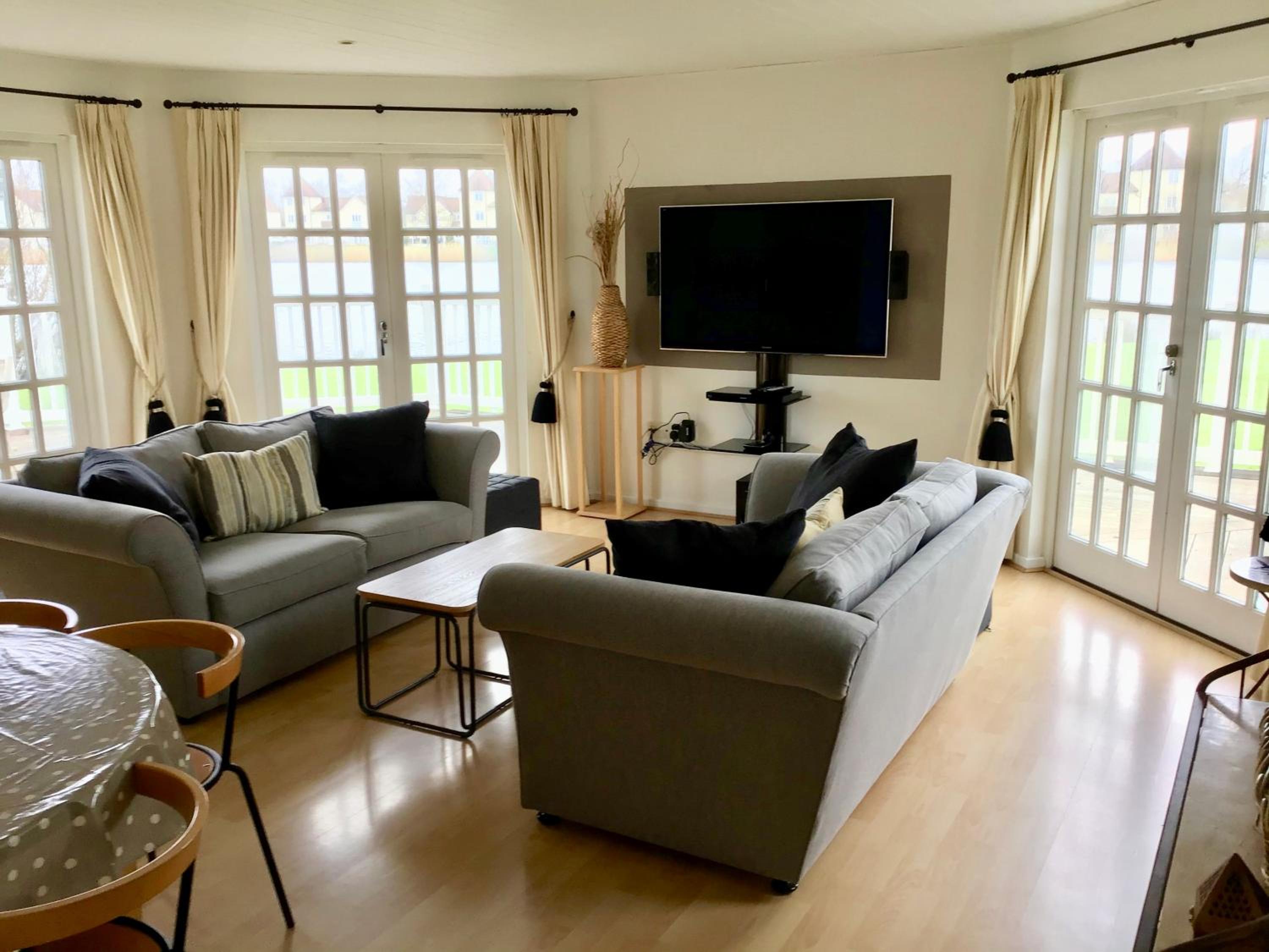Hello !! and welcome to Solius Lodge view 5