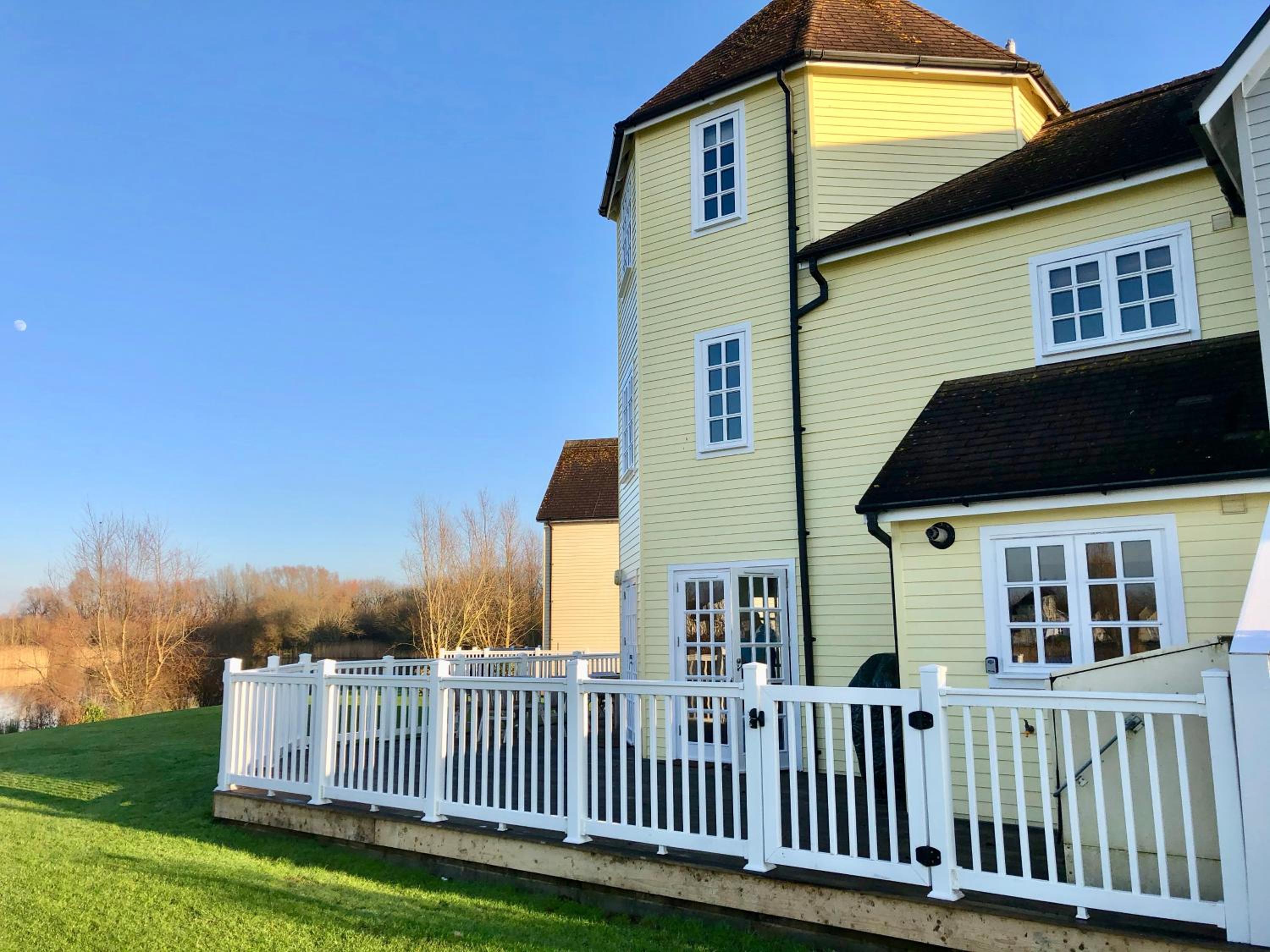 Hello !! and welcome to Solius Lodge view 2