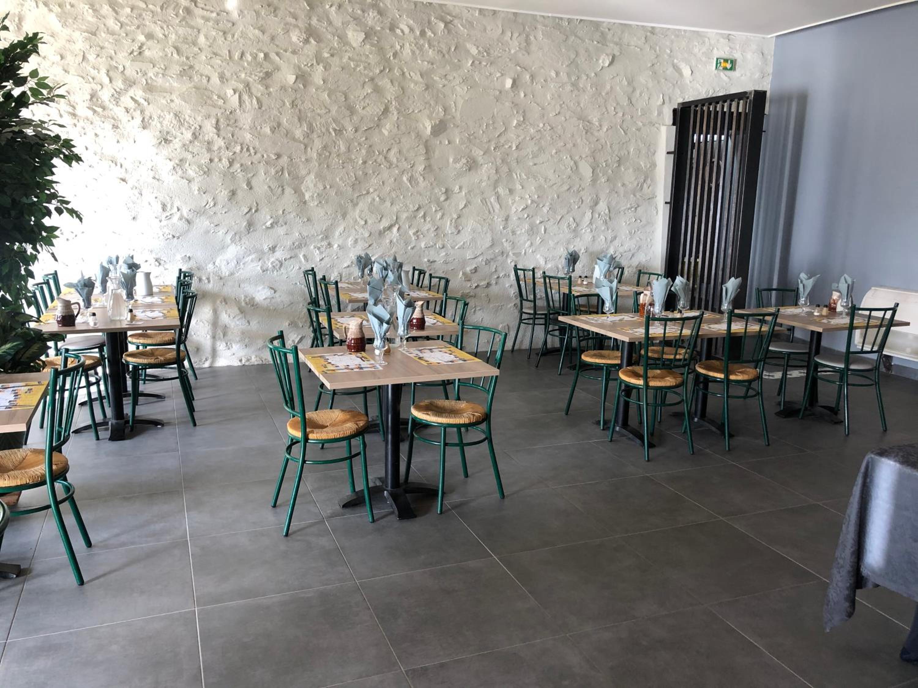restaurant