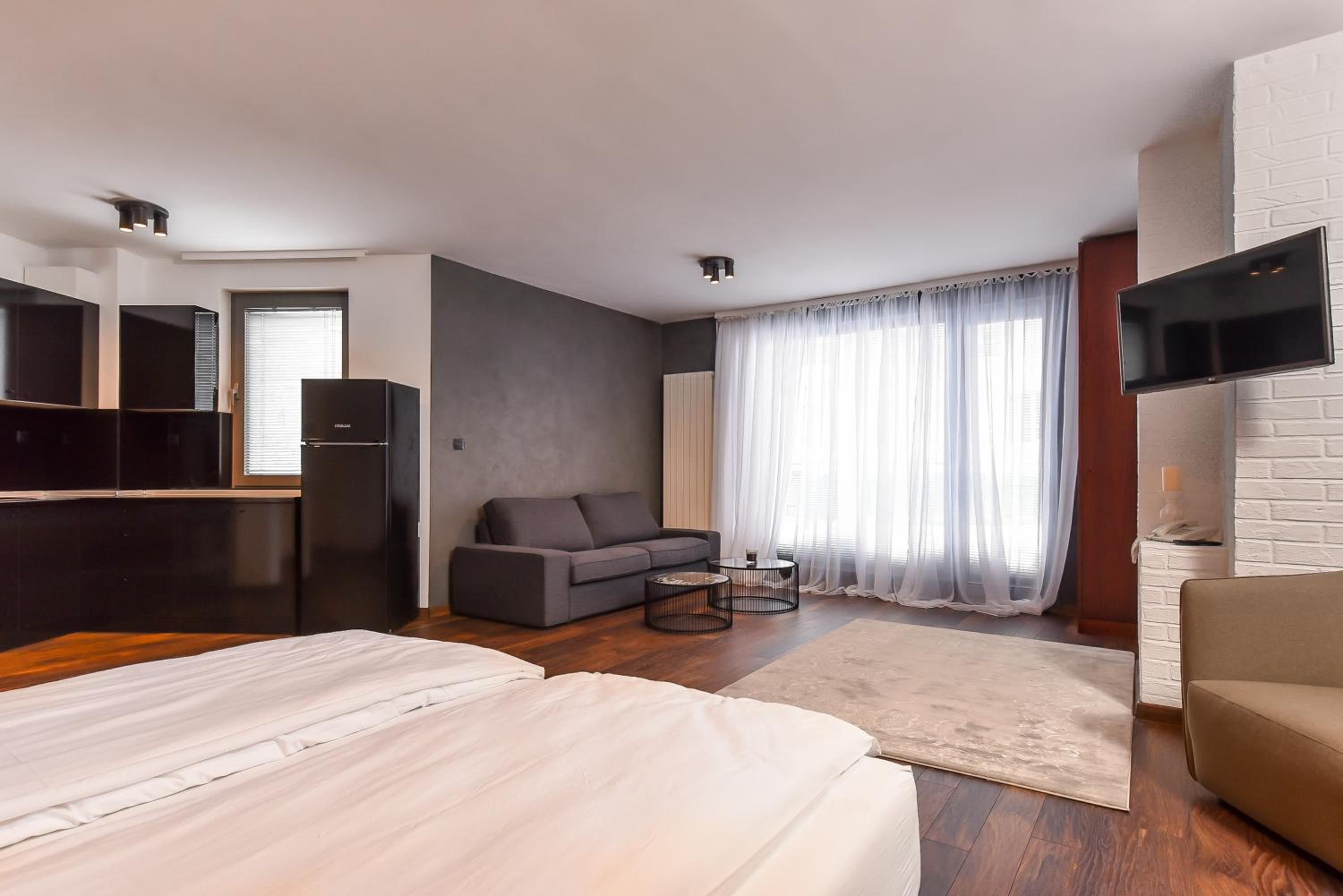 R34 Boutique Suites Boyana